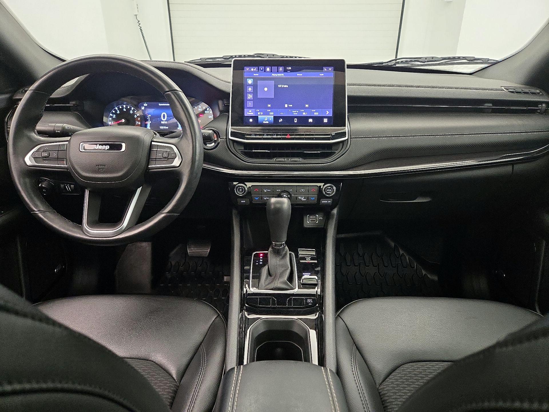 Thumbnail: 2022 Jeep Compass - 9