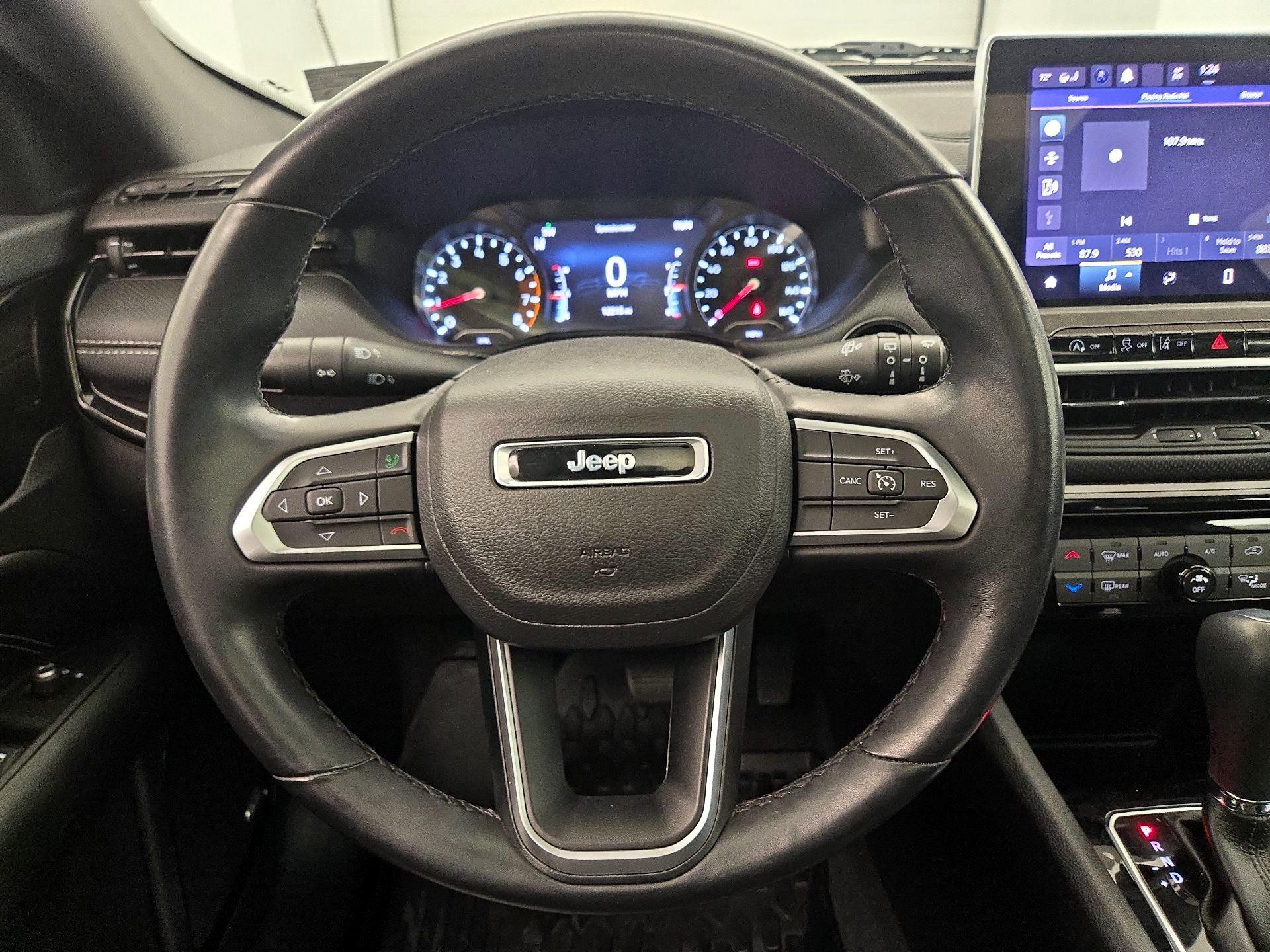 Thumbnail: 2022 Jeep Compass - 10