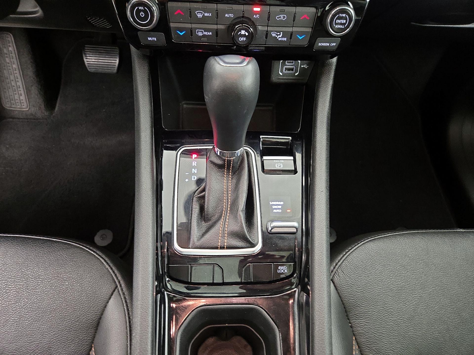 Thumbnail: 2022 Jeep Compass - 17