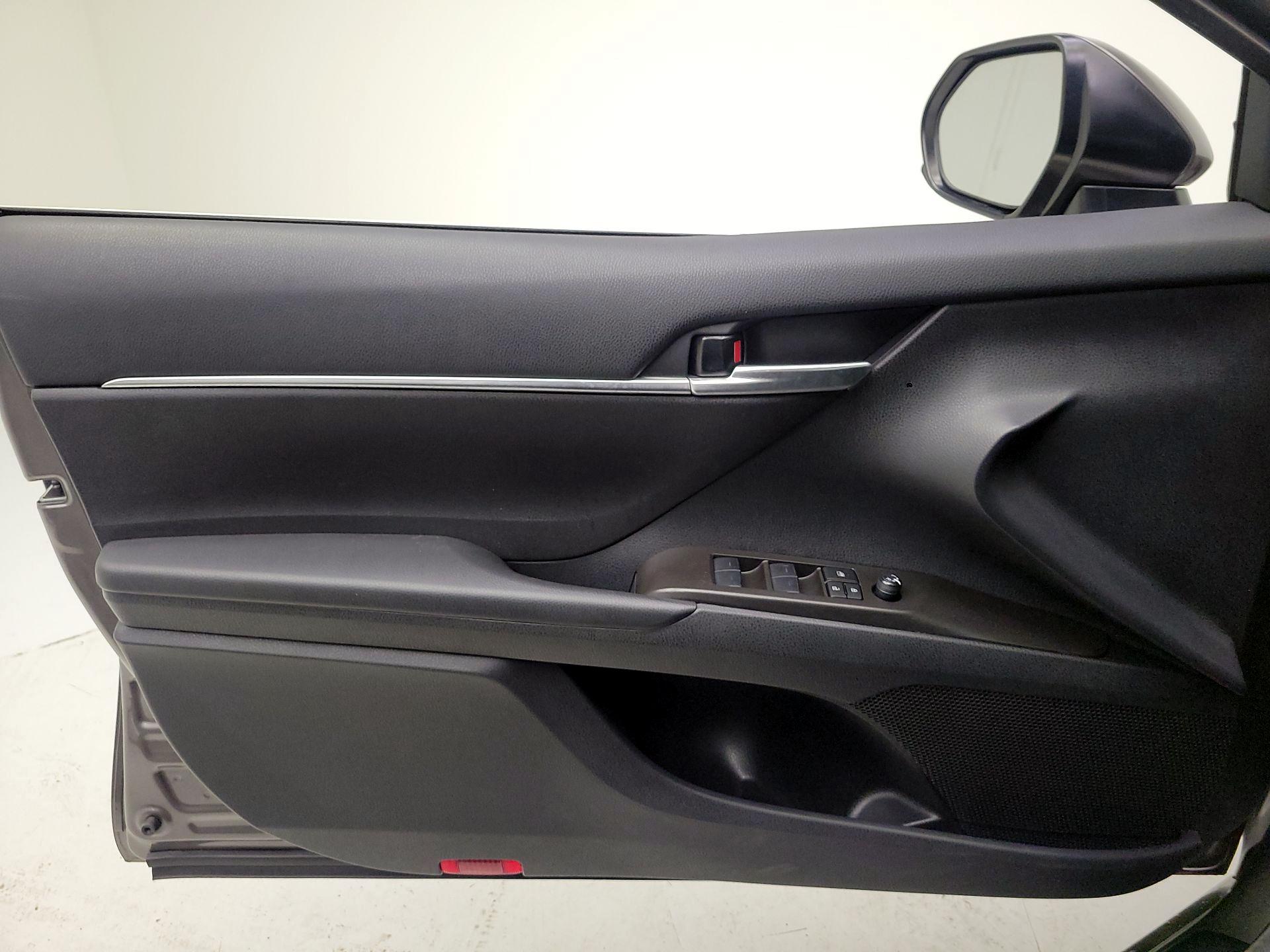 Thumbnail: 2024 Toyota Camry - 12