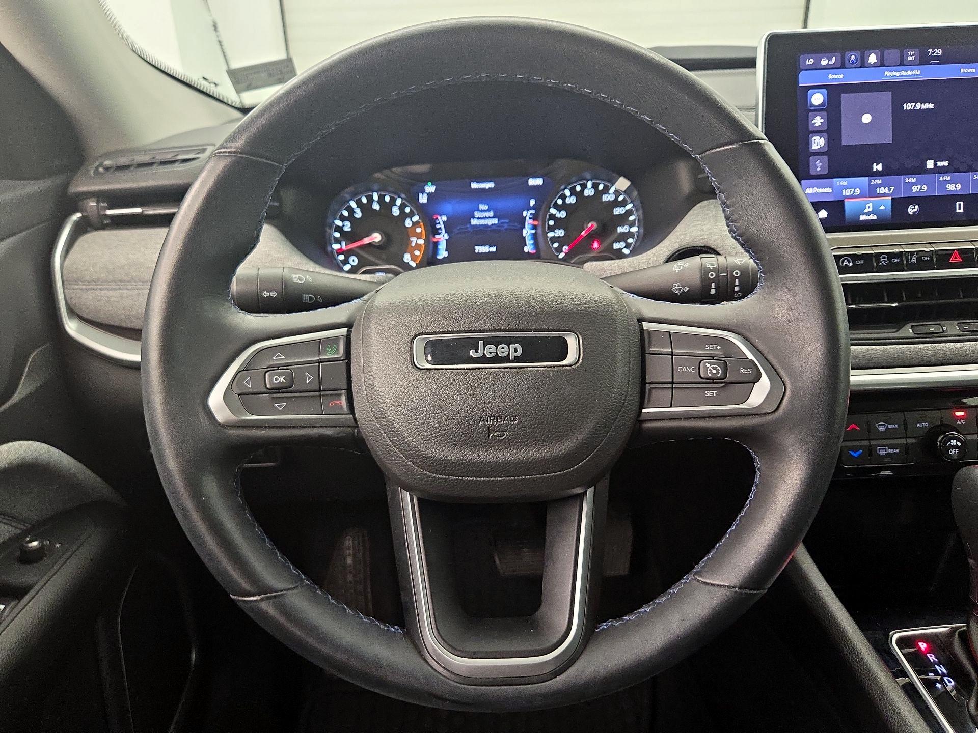 Thumbnail: 2022 Jeep Compass - 10