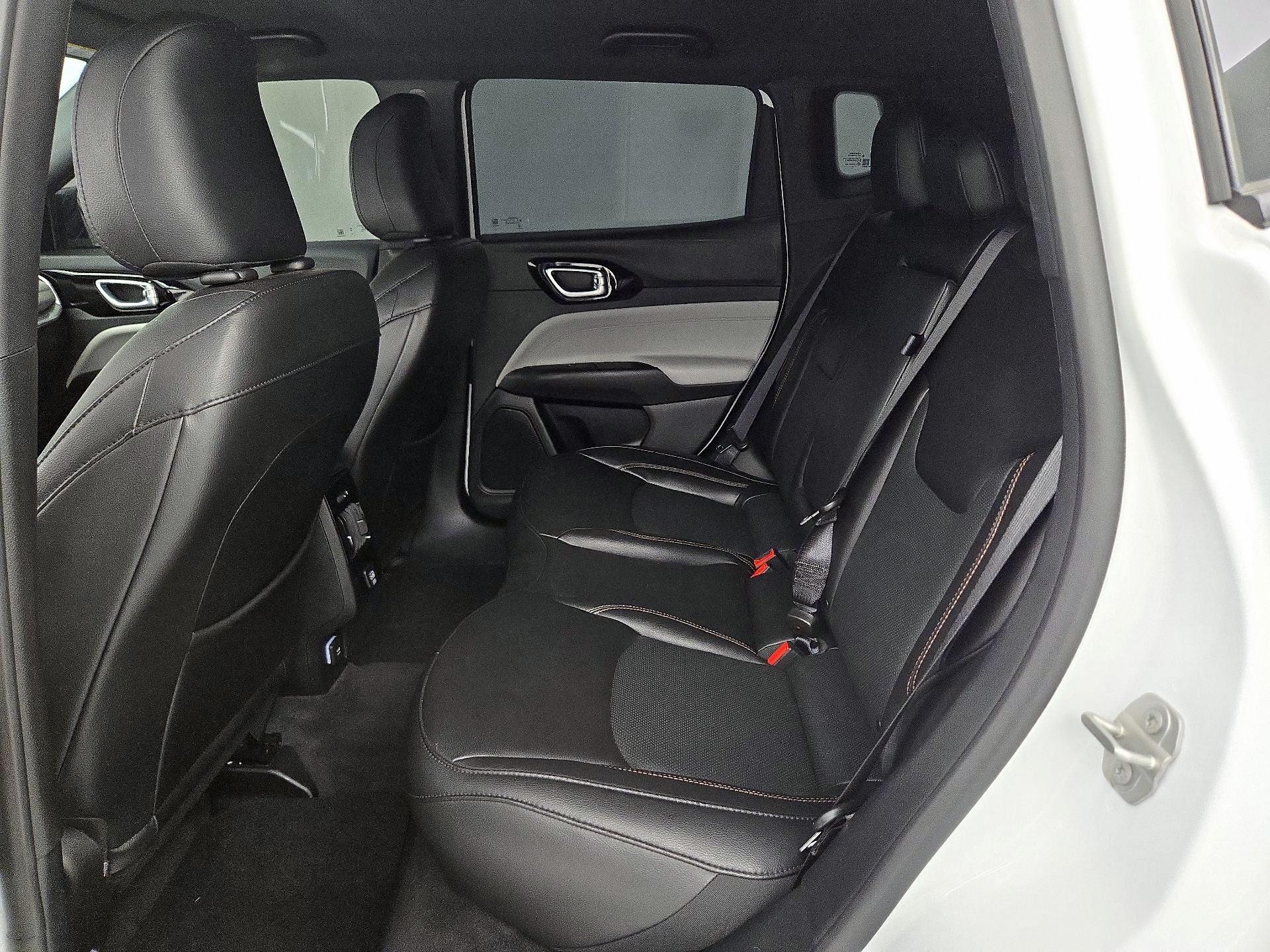 Thumbnail: 2023 Jeep Compass - 19
