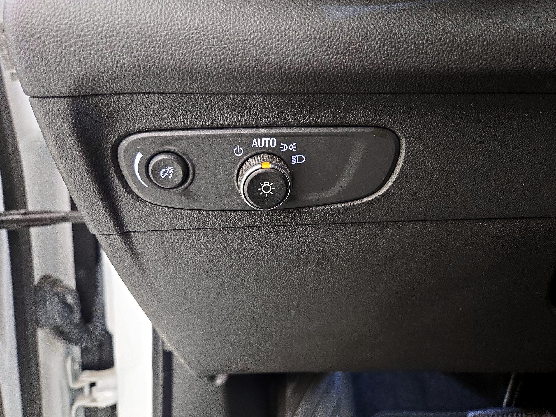 Thumbnail: 2023 Buick Envision - 13