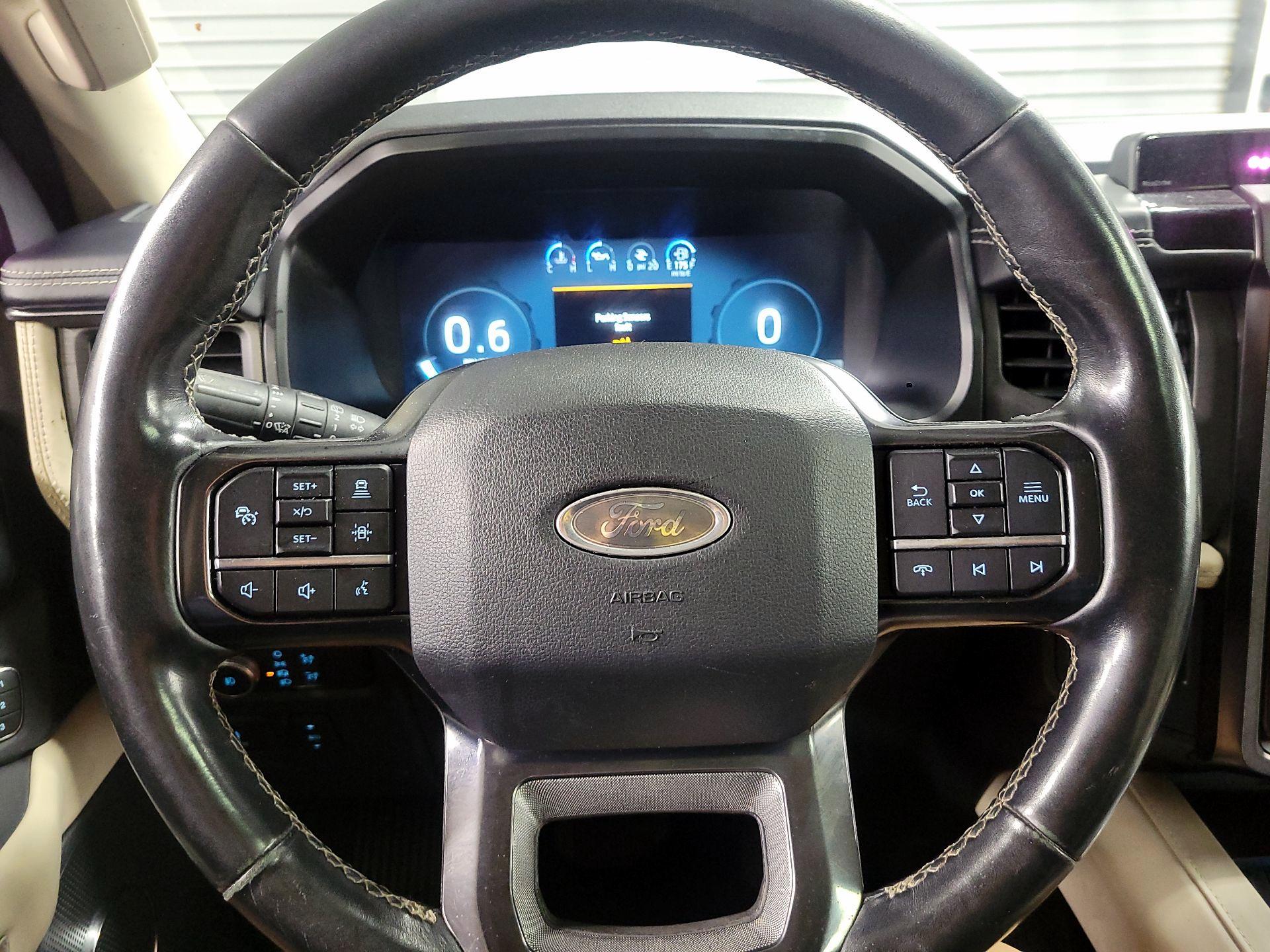 Thumbnail: 2022 Ford Expedition - 10