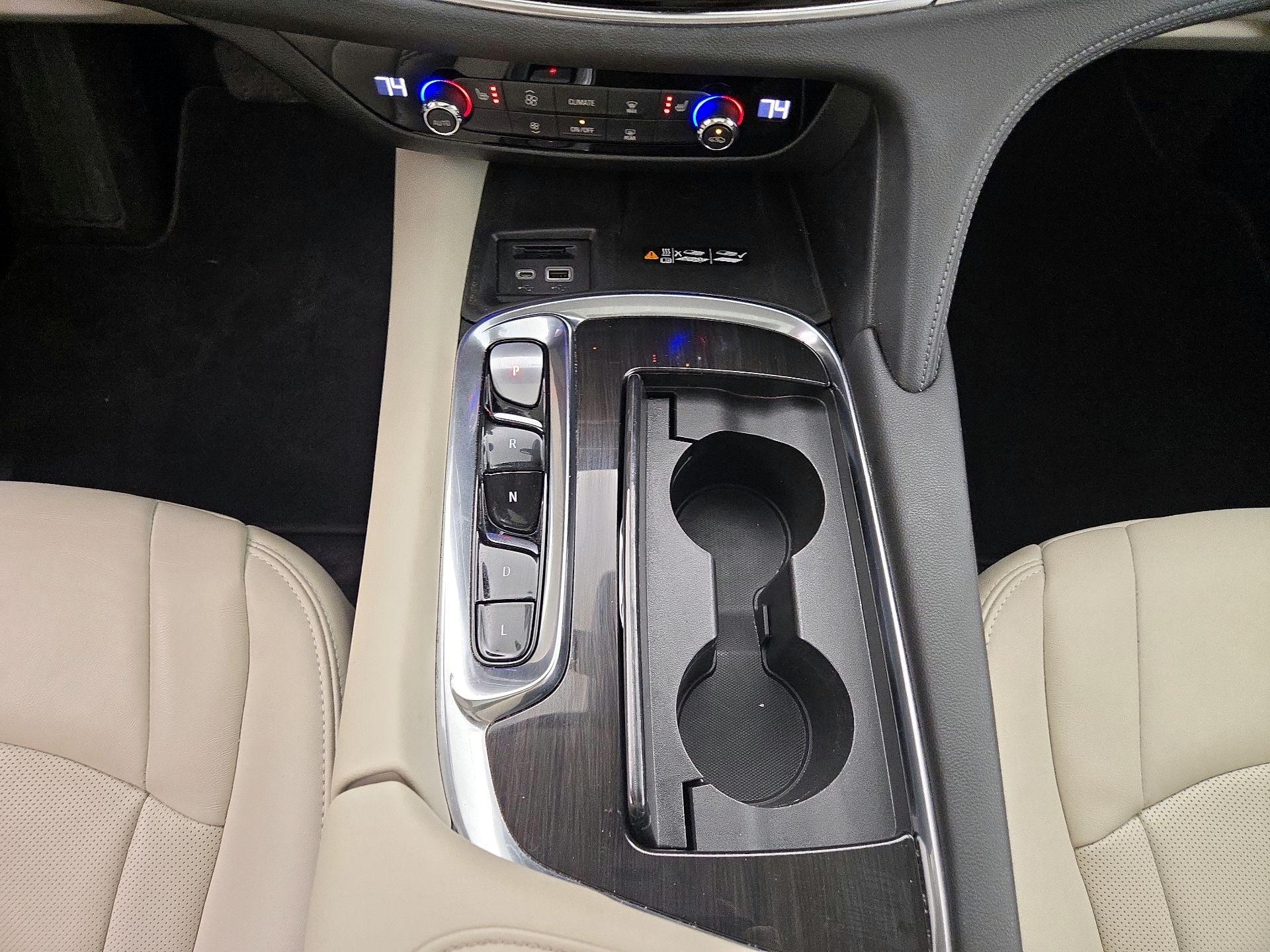 Thumbnail: 2022 Buick Enclave - 18