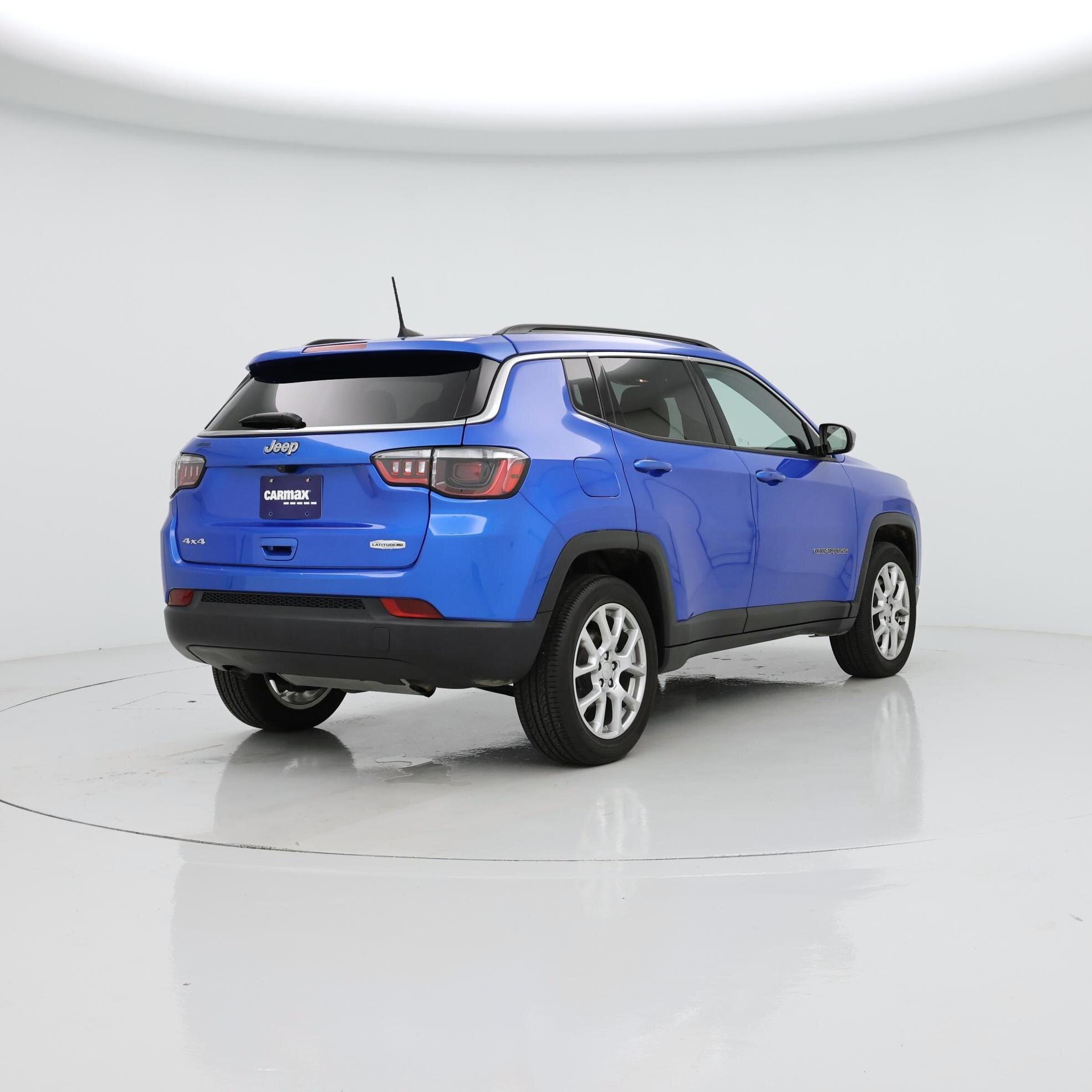 Thumbnail: 2023 Jeep Compass - 8
