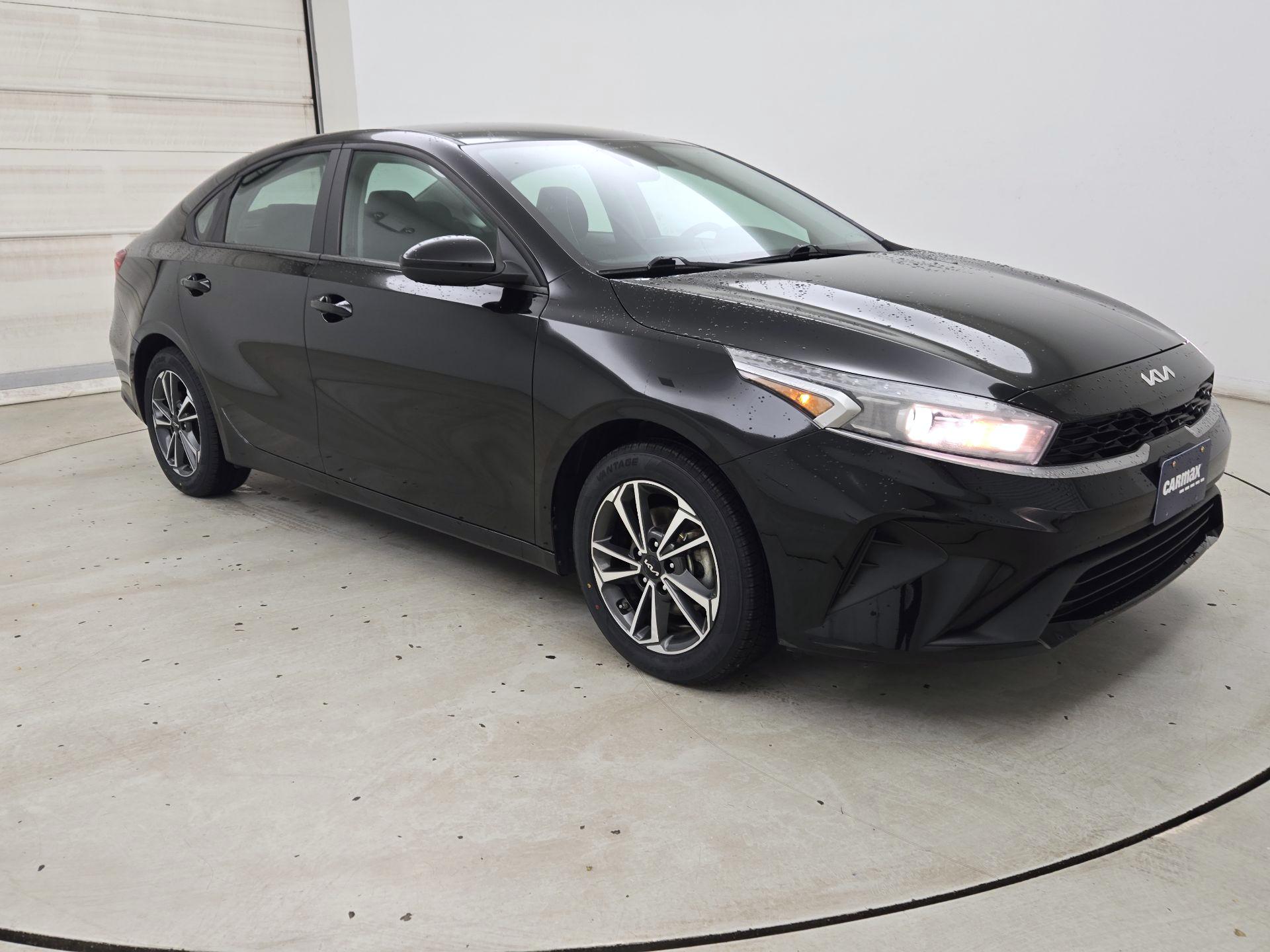 Thumbnail: 2024 Kia Forte - 1