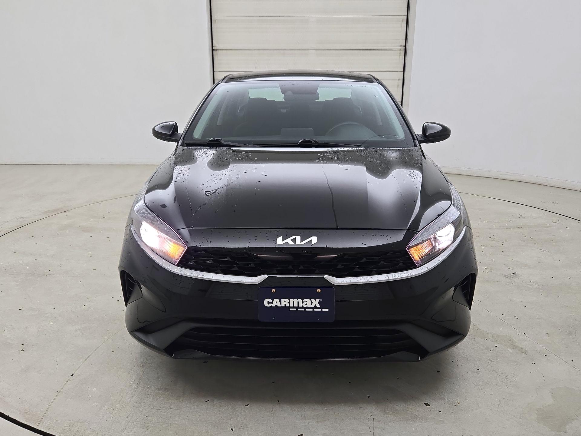 Thumbnail: 2024 Kia Forte - 2