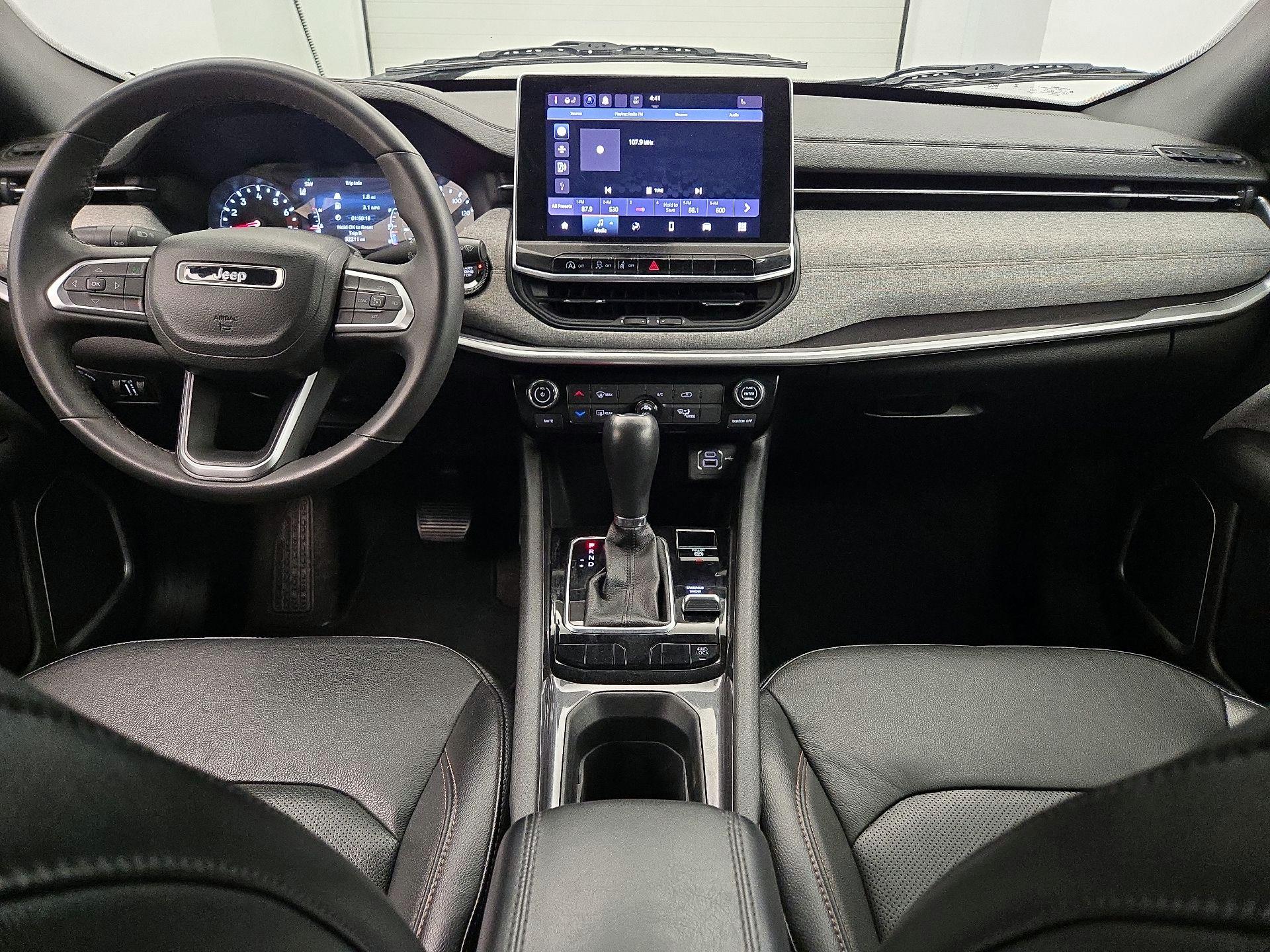 Thumbnail: 2023 Jeep Compass - 9