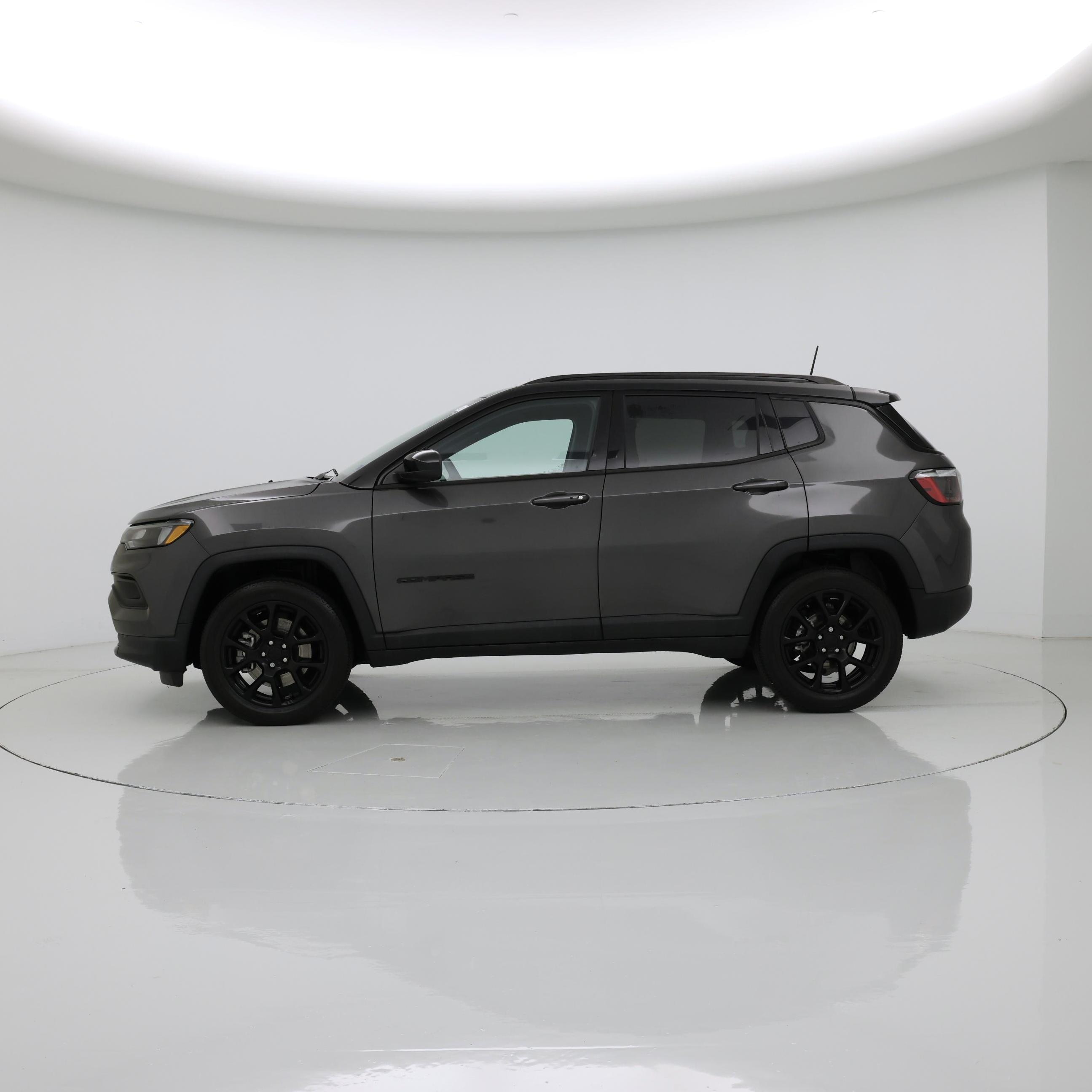 Thumbnail: 2023 Jeep Compass - 3