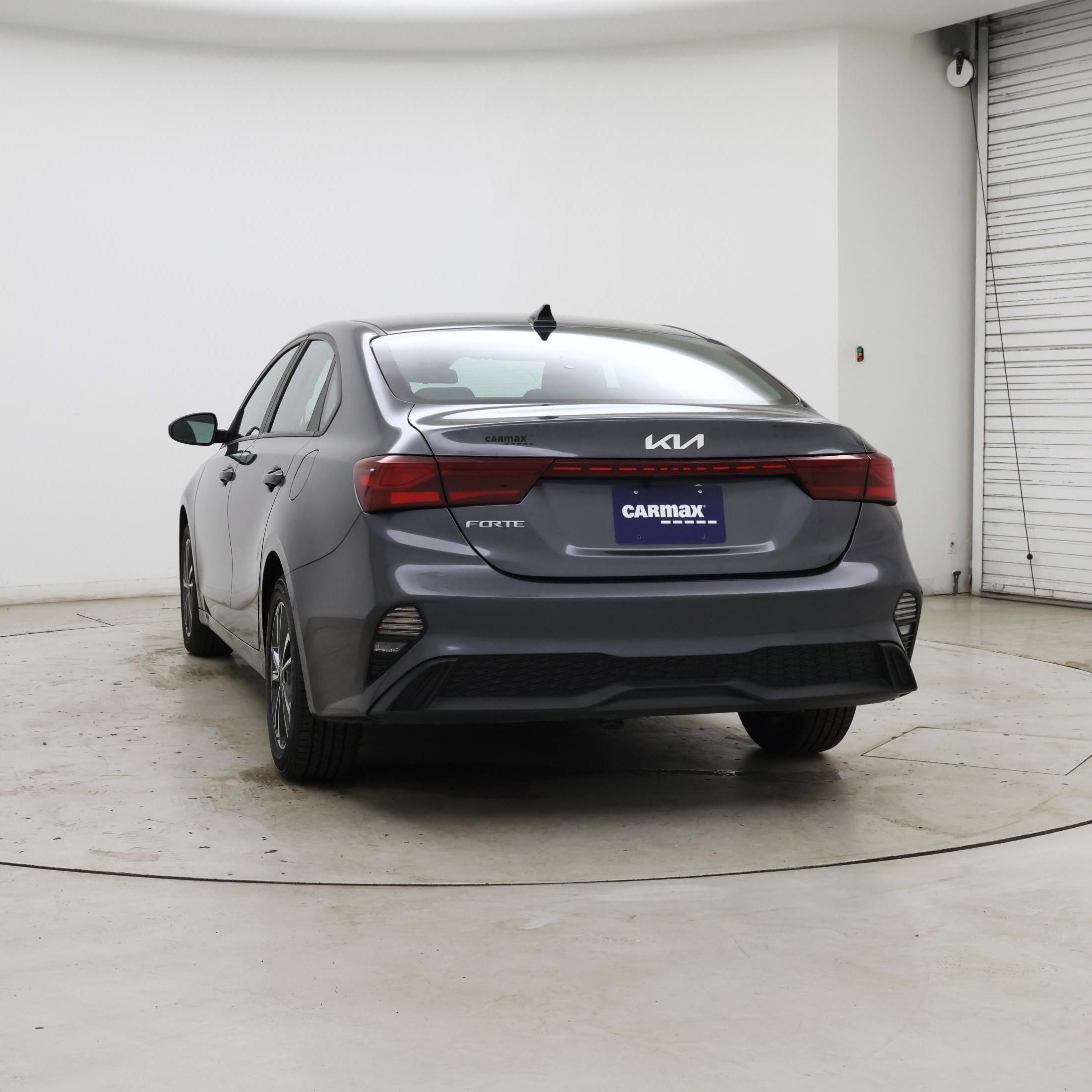 Thumbnail: 2024 Kia Forte - 6