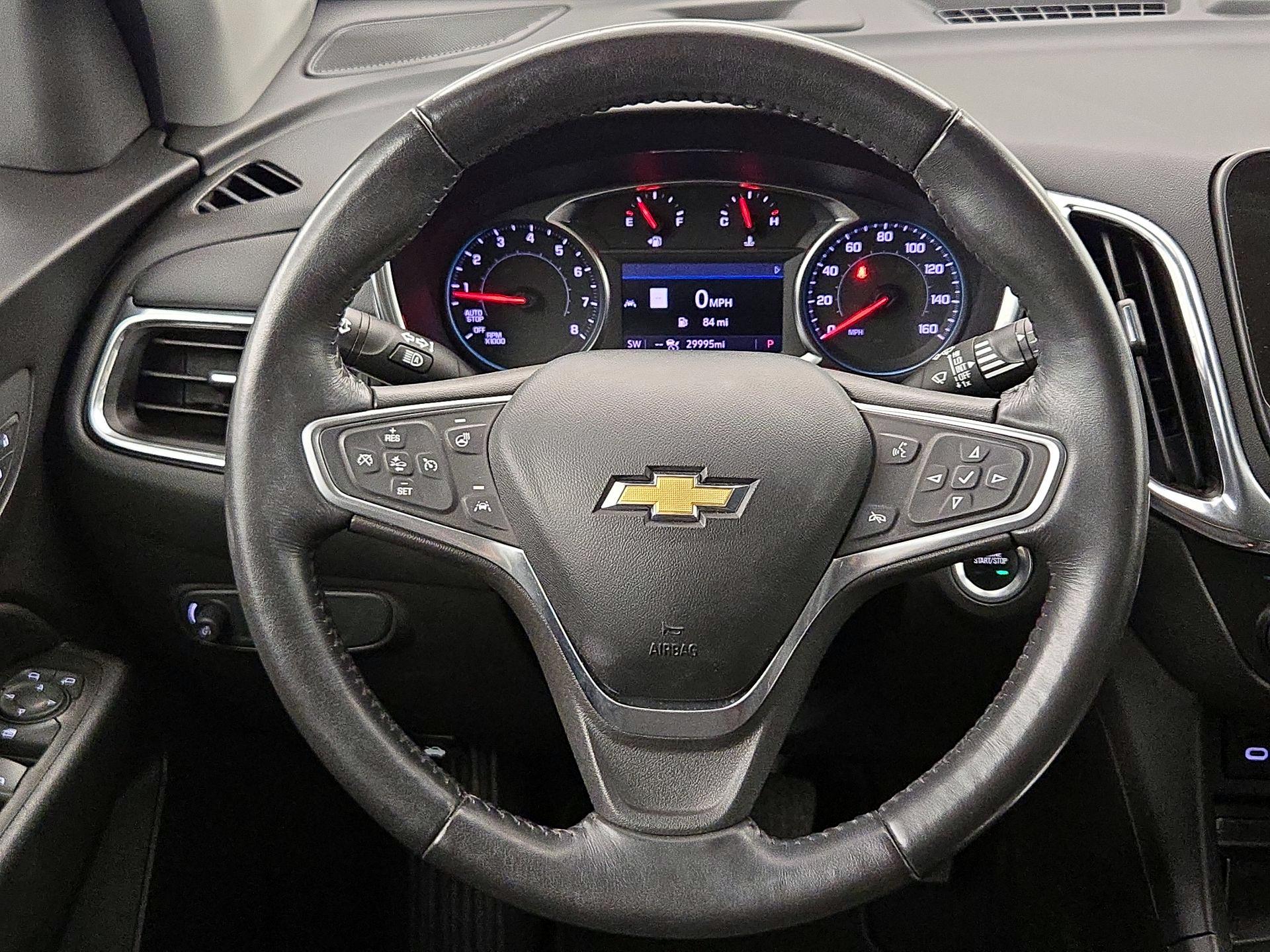 Thumbnail: 2022 Chevrolet Equinox - 10