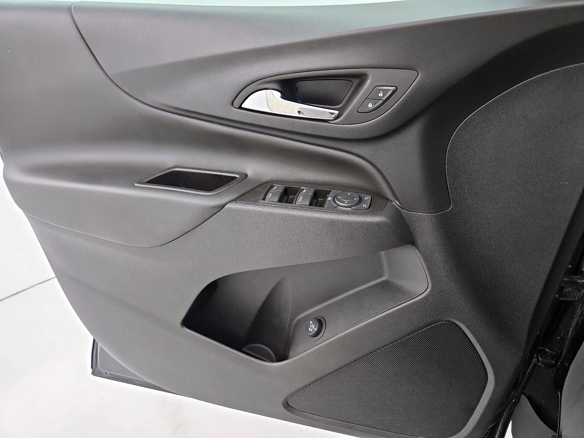 Thumbnail: 2022 Chevrolet Equinox - 12