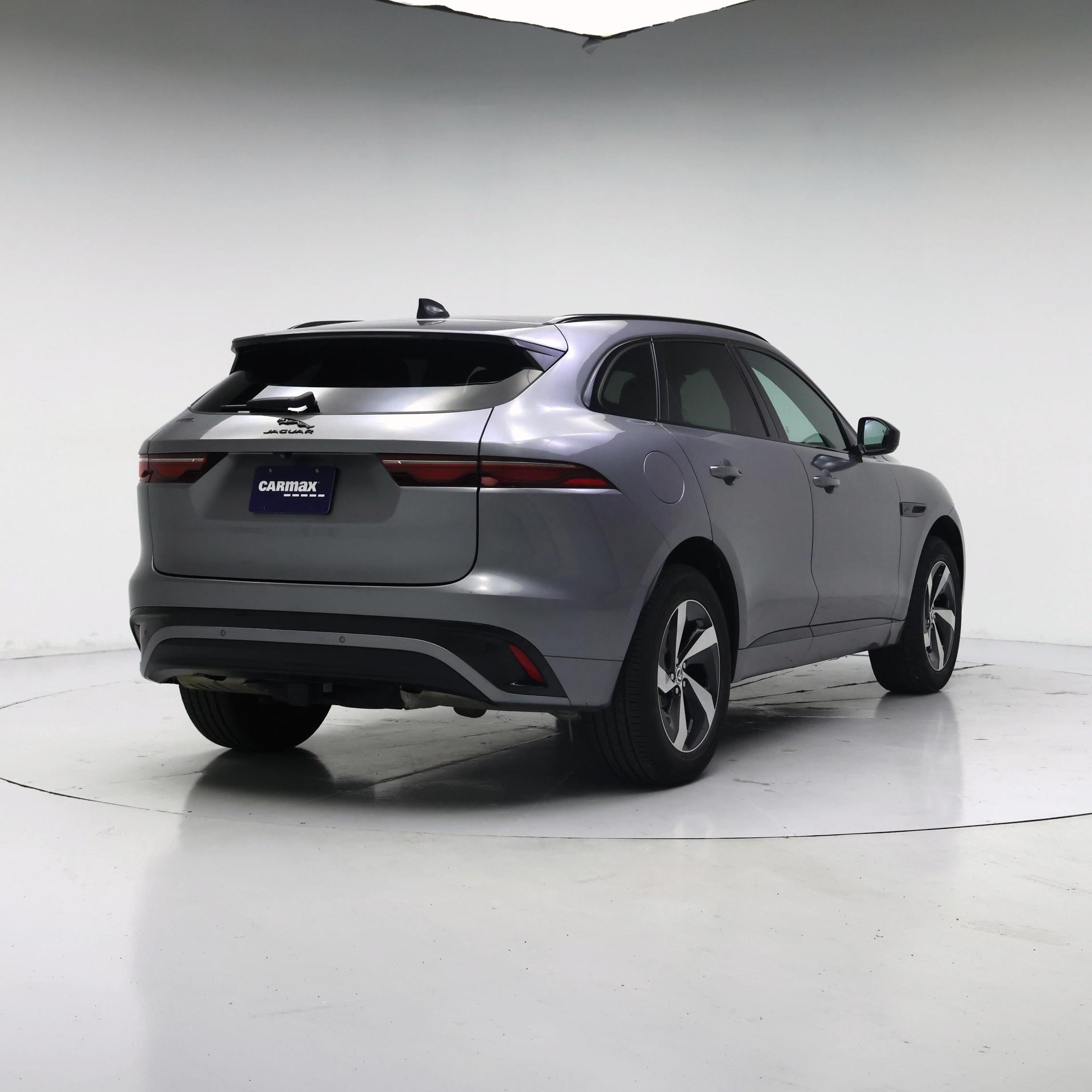 Thumbnail: 2024 Jaguar F-Pace - 8