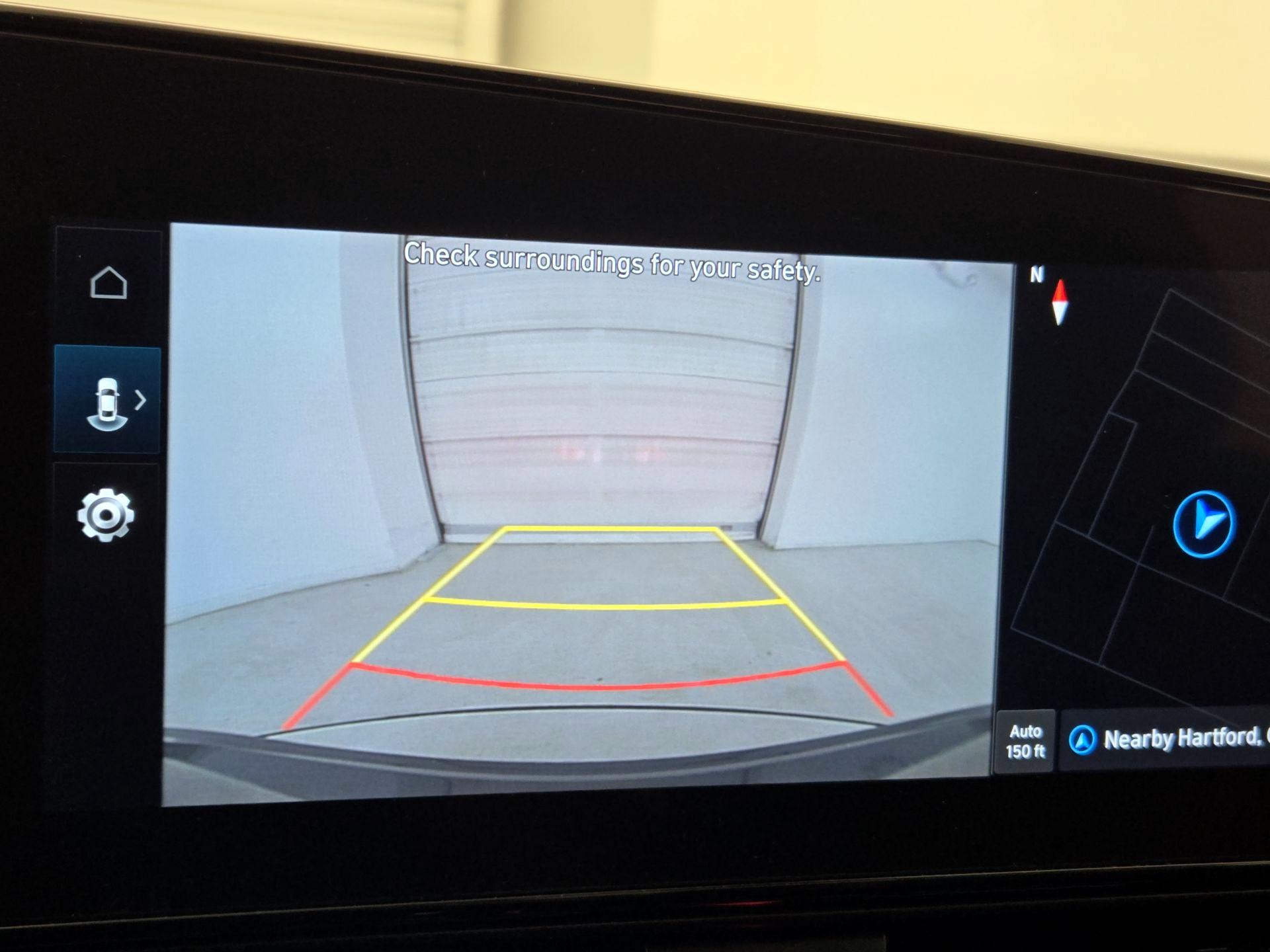 Thumbnail: 2024 Hyundai Elantra - 14