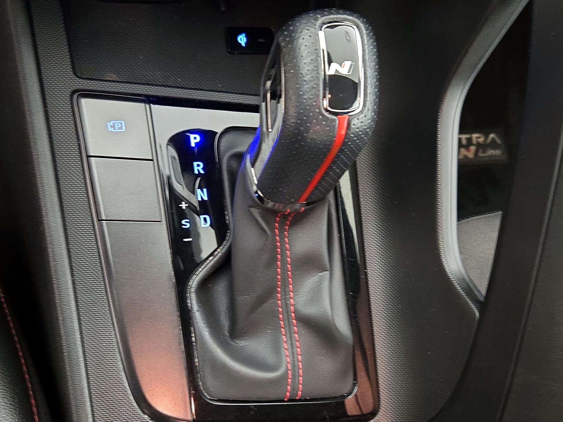 Thumbnail: 2024 Hyundai Elantra - 17