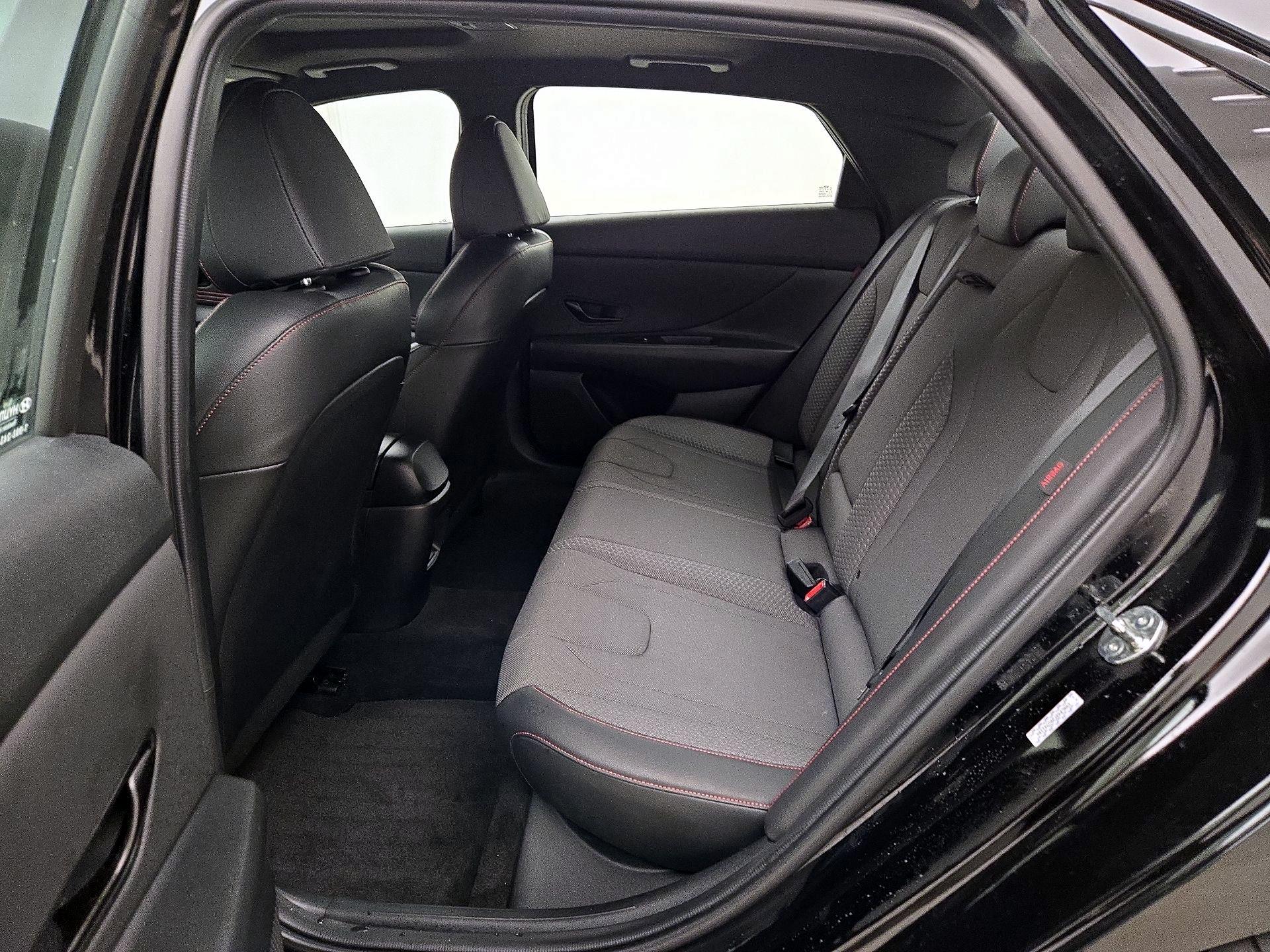 Thumbnail: 2024 Hyundai Elantra - 19