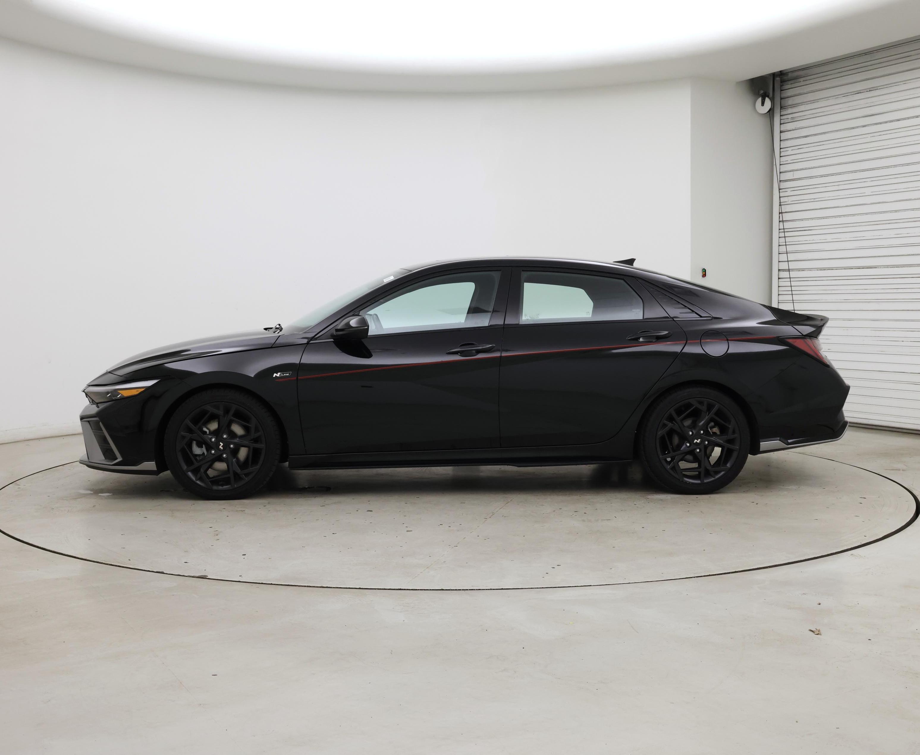 Thumbnail: 2024 Hyundai Elantra - 3