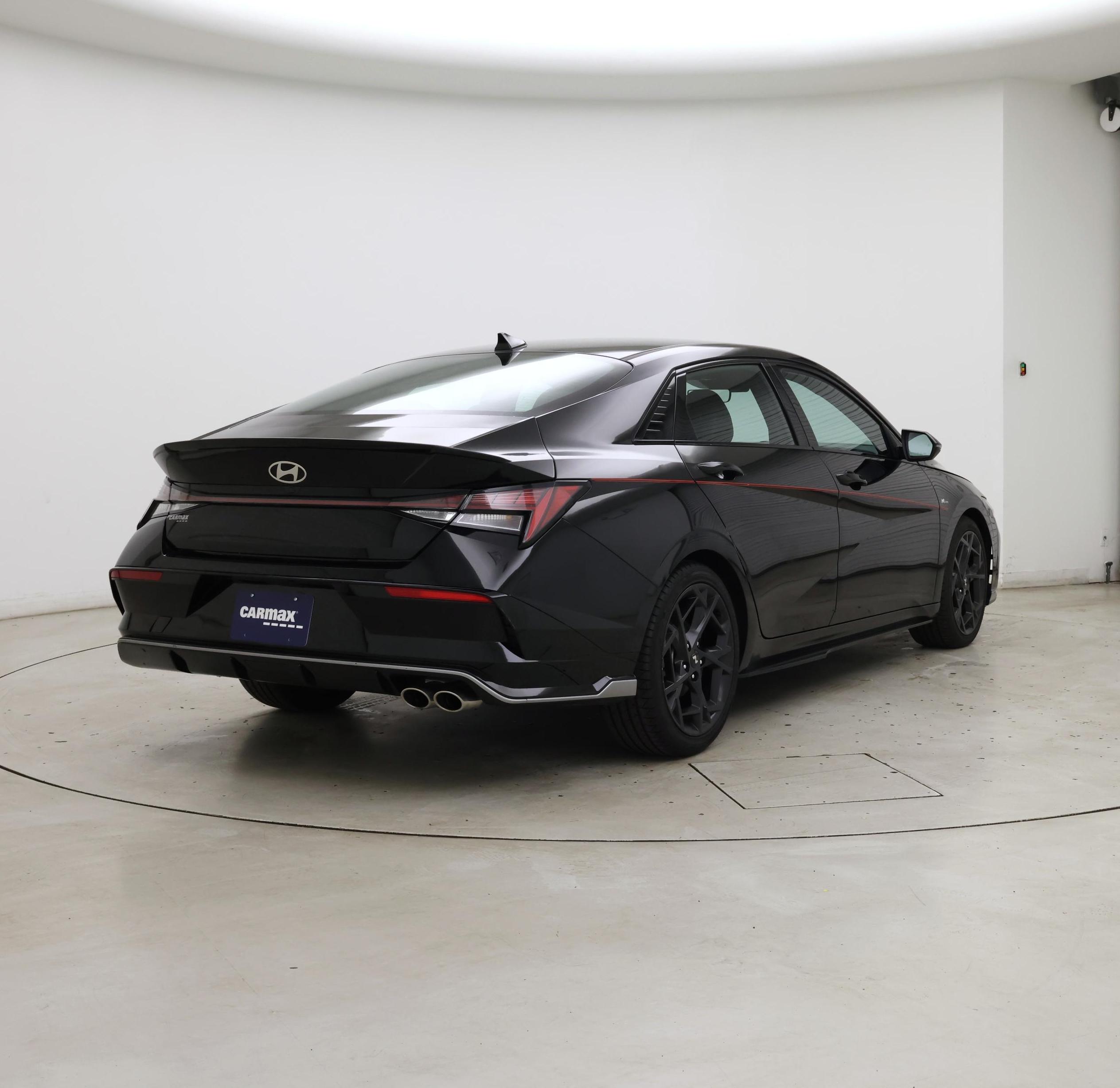 Thumbnail: 2024 Hyundai Elantra - 8