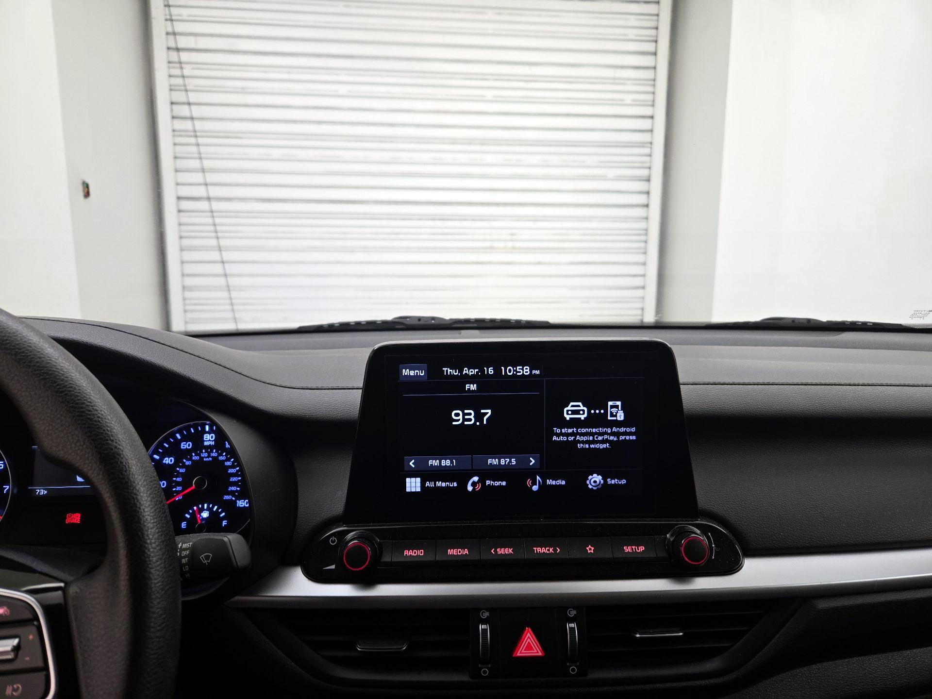 Thumbnail: 2024 Kia Forte - 9