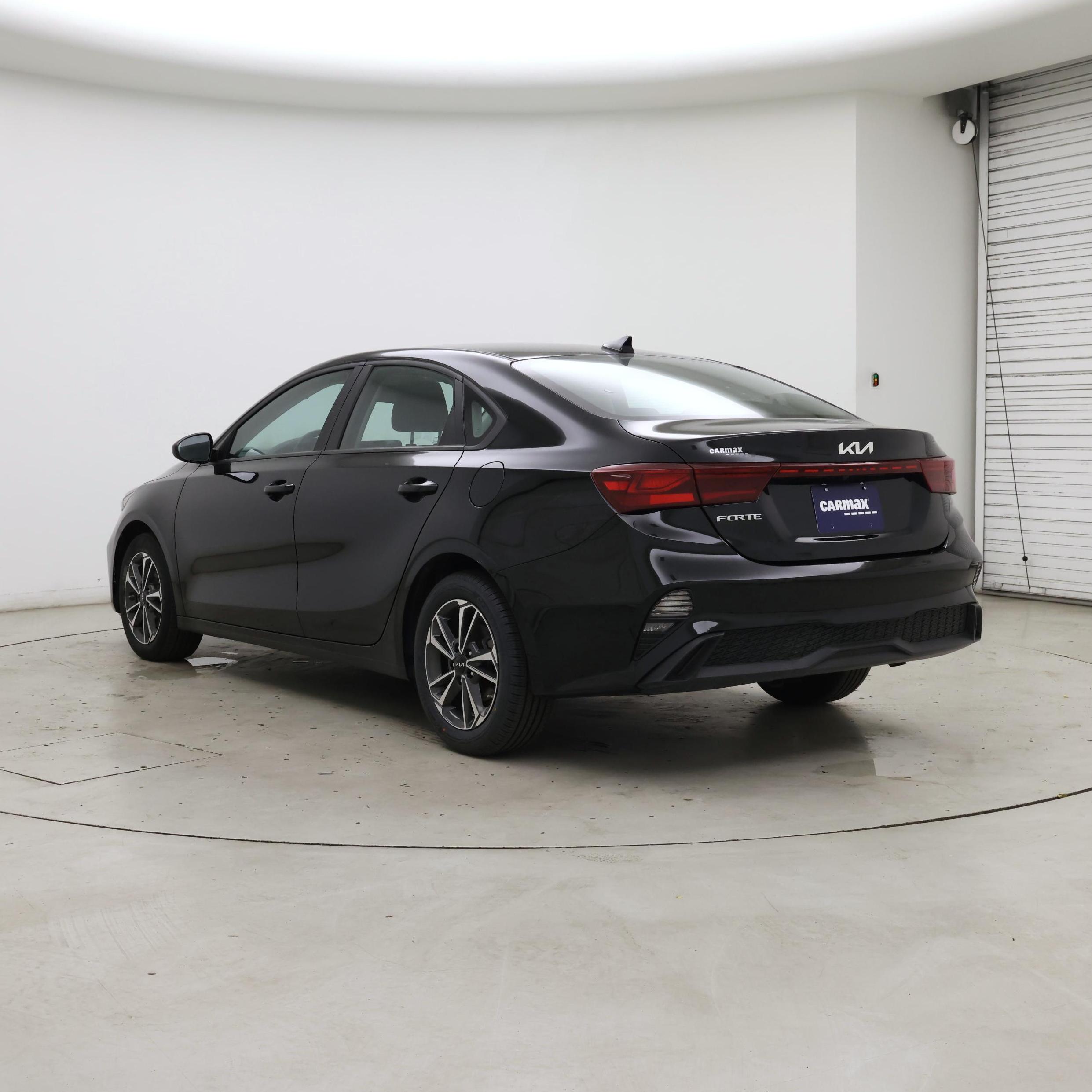 Thumbnail: 2024 Kia Forte - 2