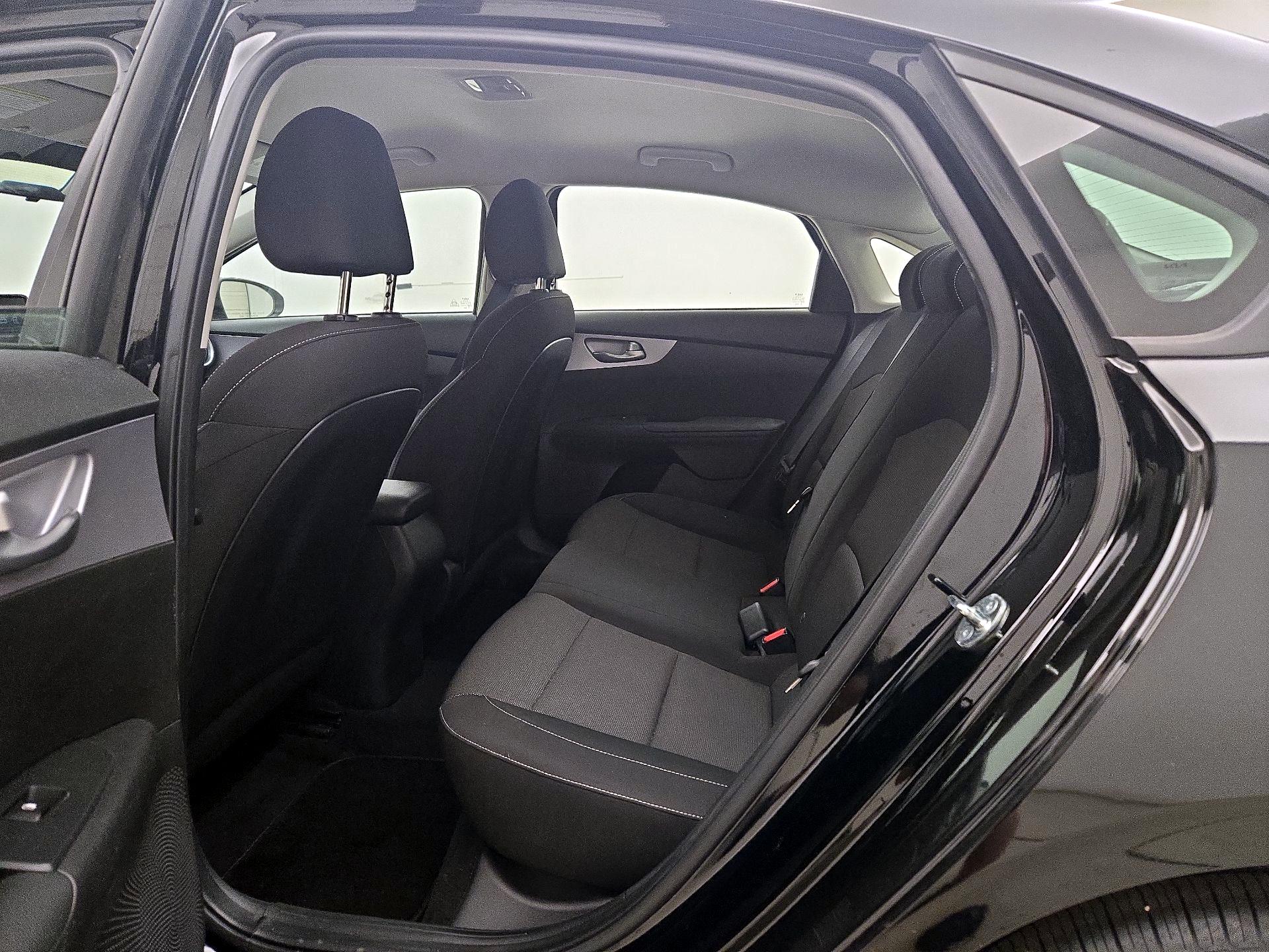 Thumbnail: 2024 Kia Forte - 19