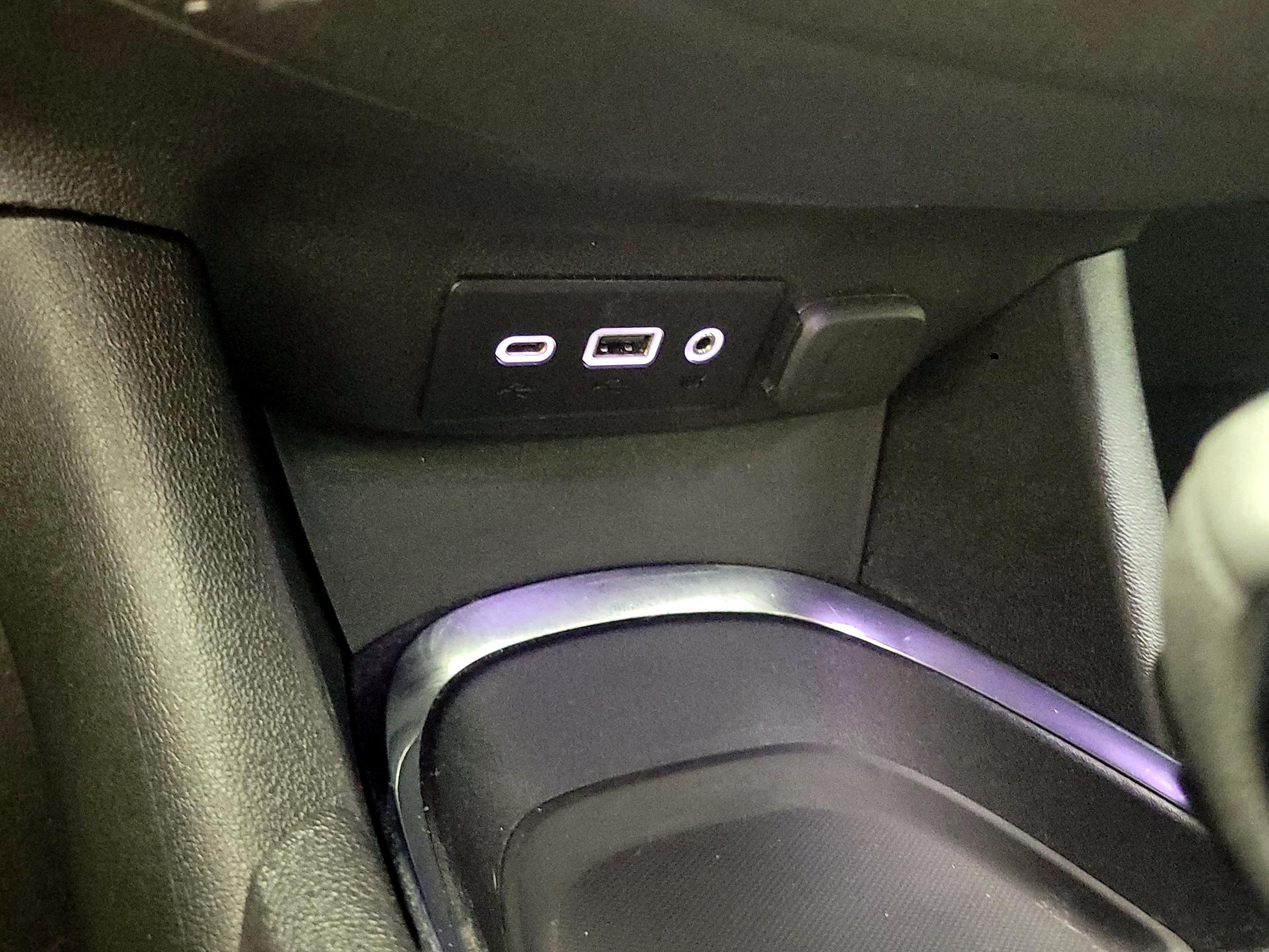 Thumbnail: 2023 Chevrolet Malibu - 16
