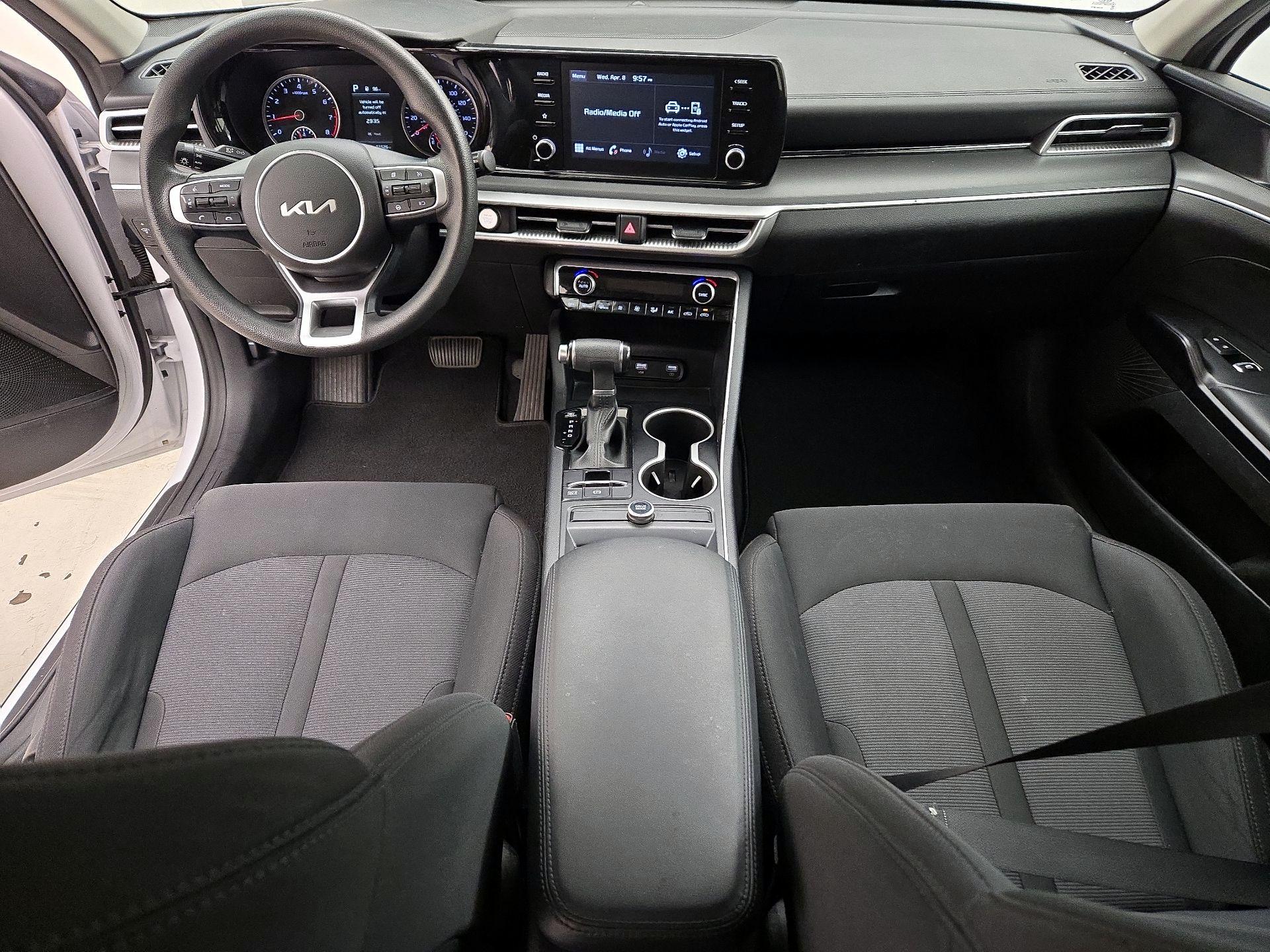 Thumbnail: 2023 Kia K5 - 9