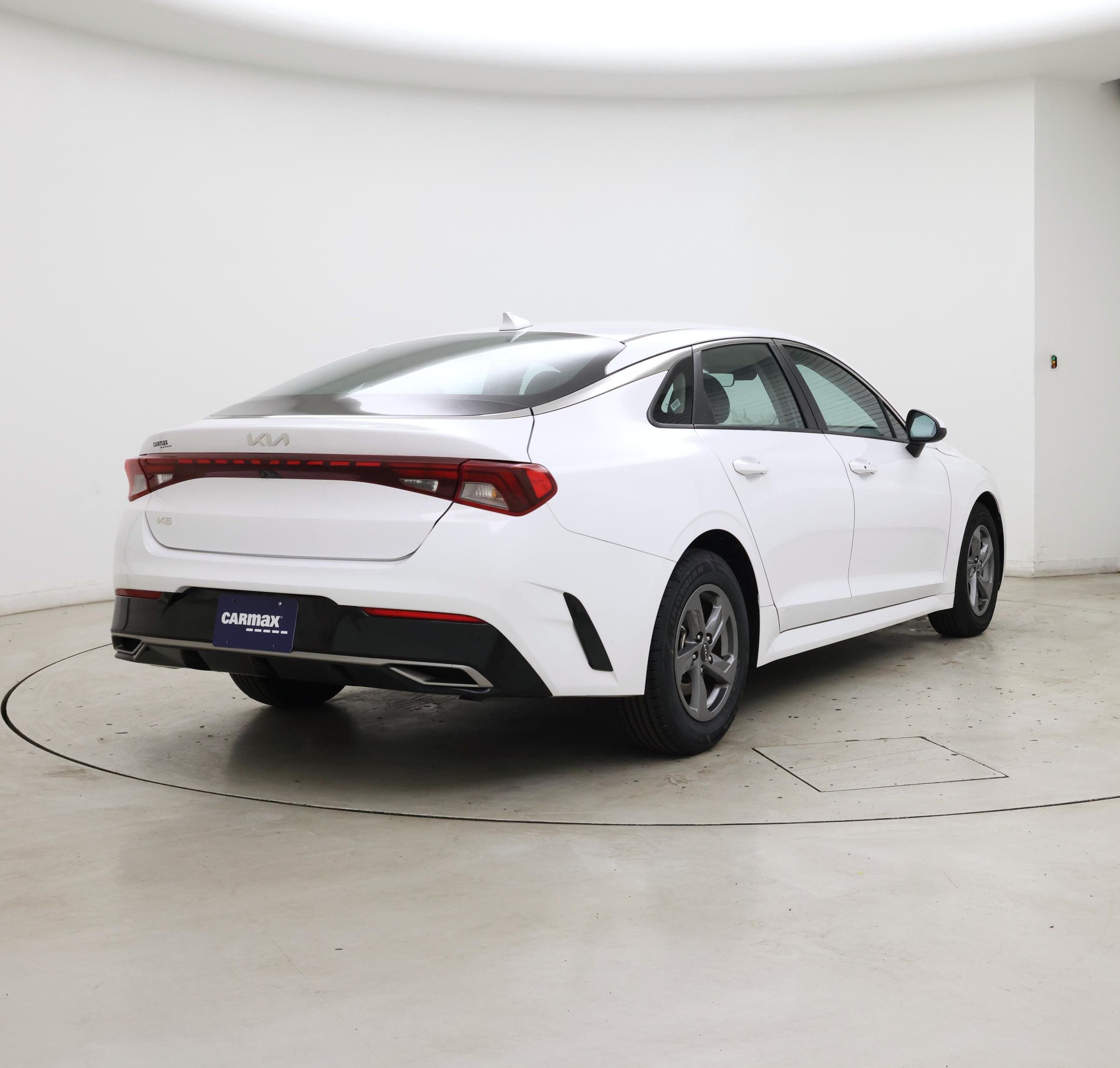 Thumbnail: 2023 Kia K5 - 8
