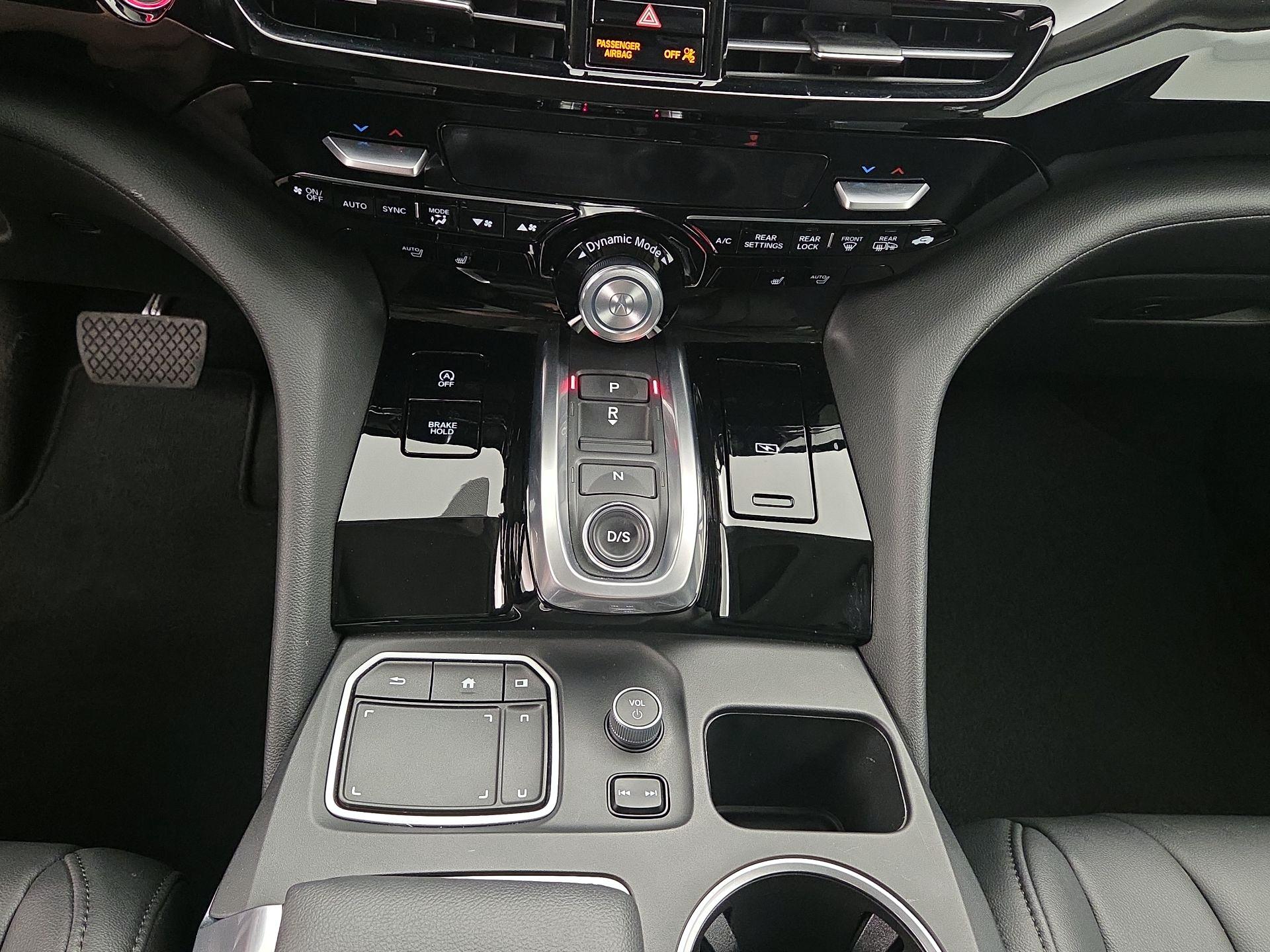 Thumbnail: 2023 Acura MDX - 17