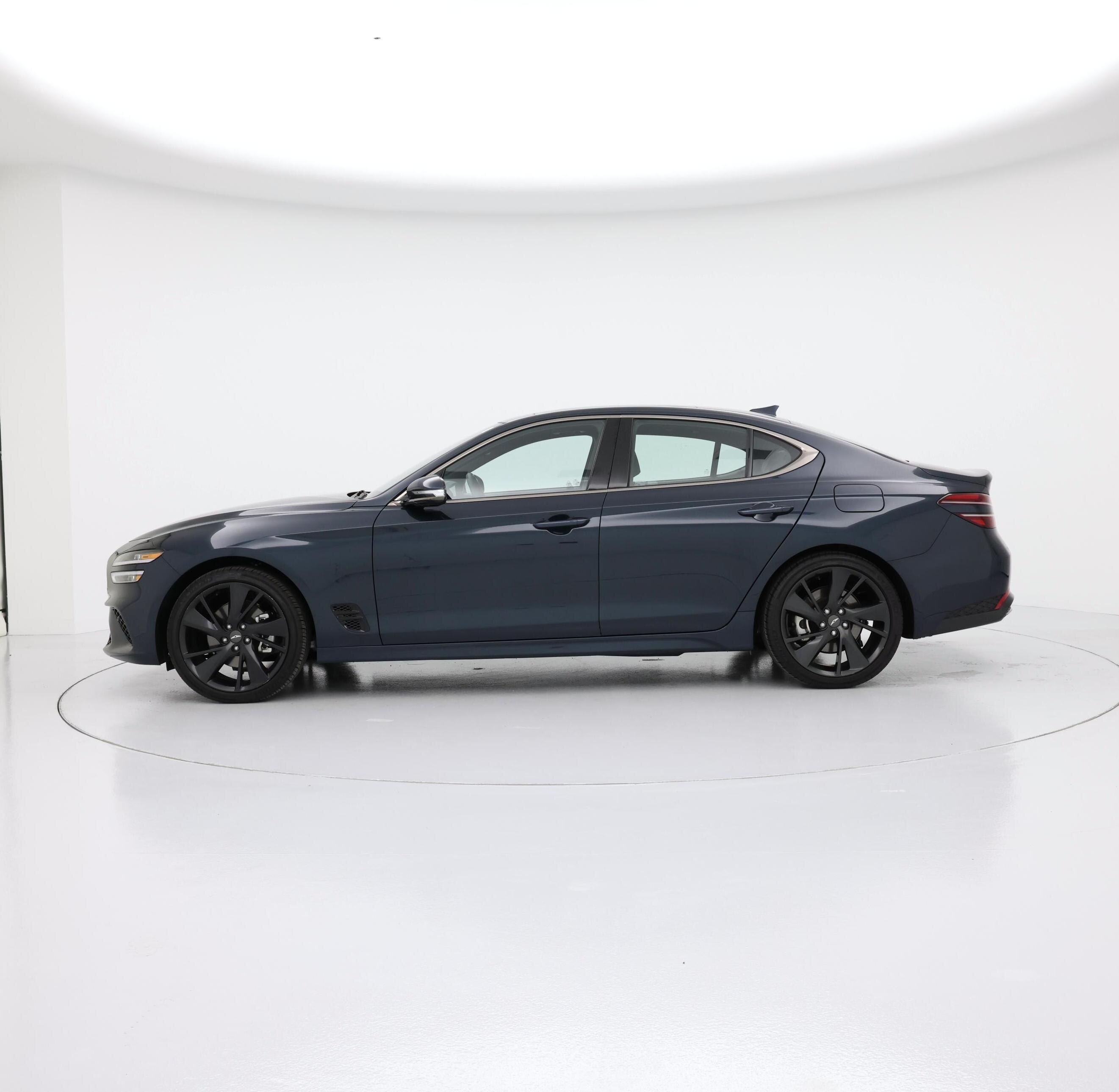 Thumbnail: 2023 Genesis G70 - 3