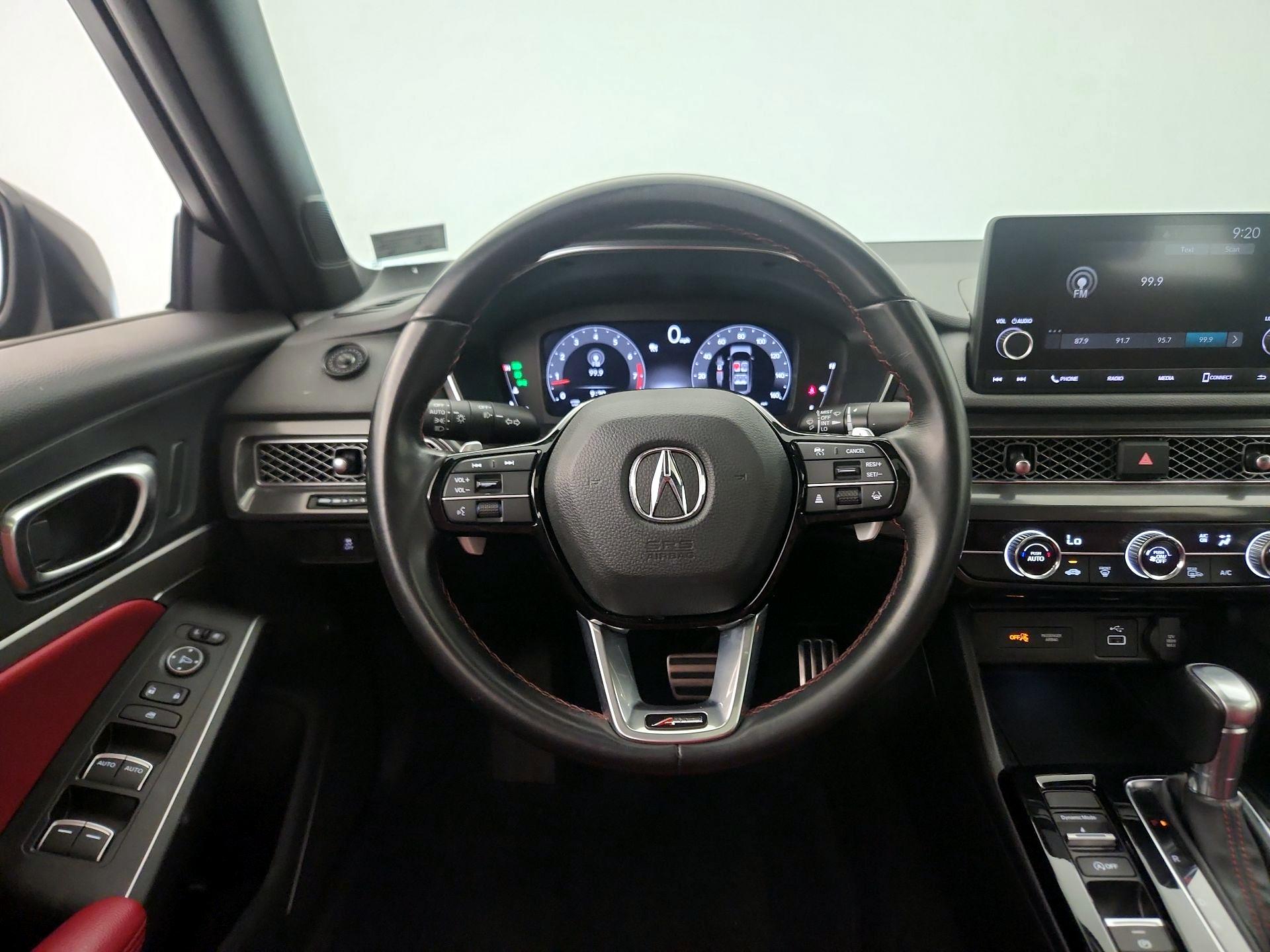 Thumbnail: 2023 Acura Integra - 10