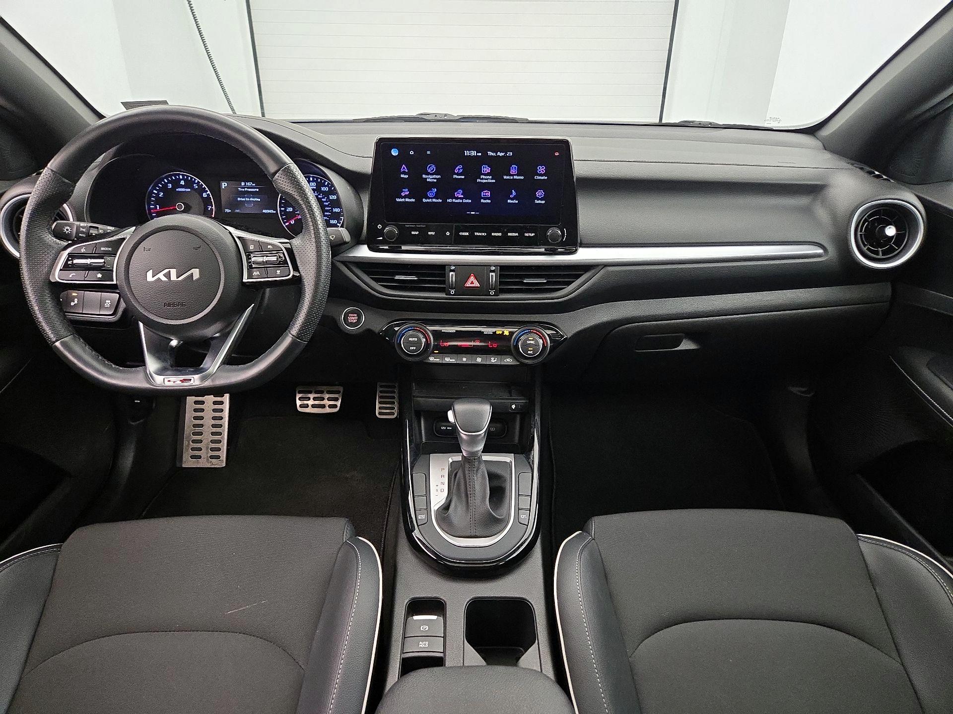 Thumbnail: 2023 Kia Forte - 9