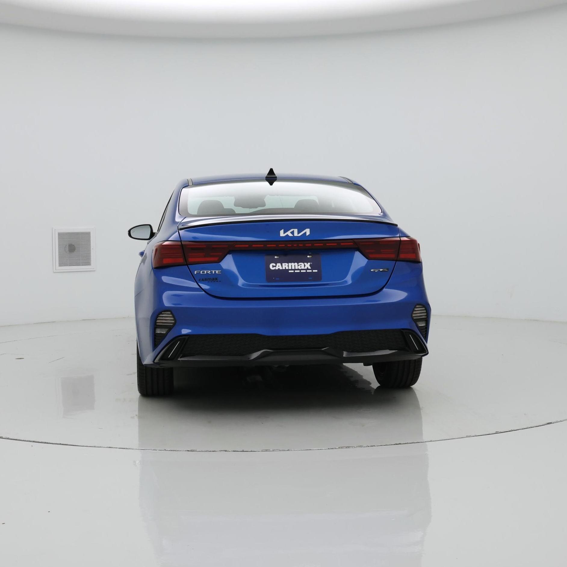 Thumbnail: 2023 Kia Forte - 6