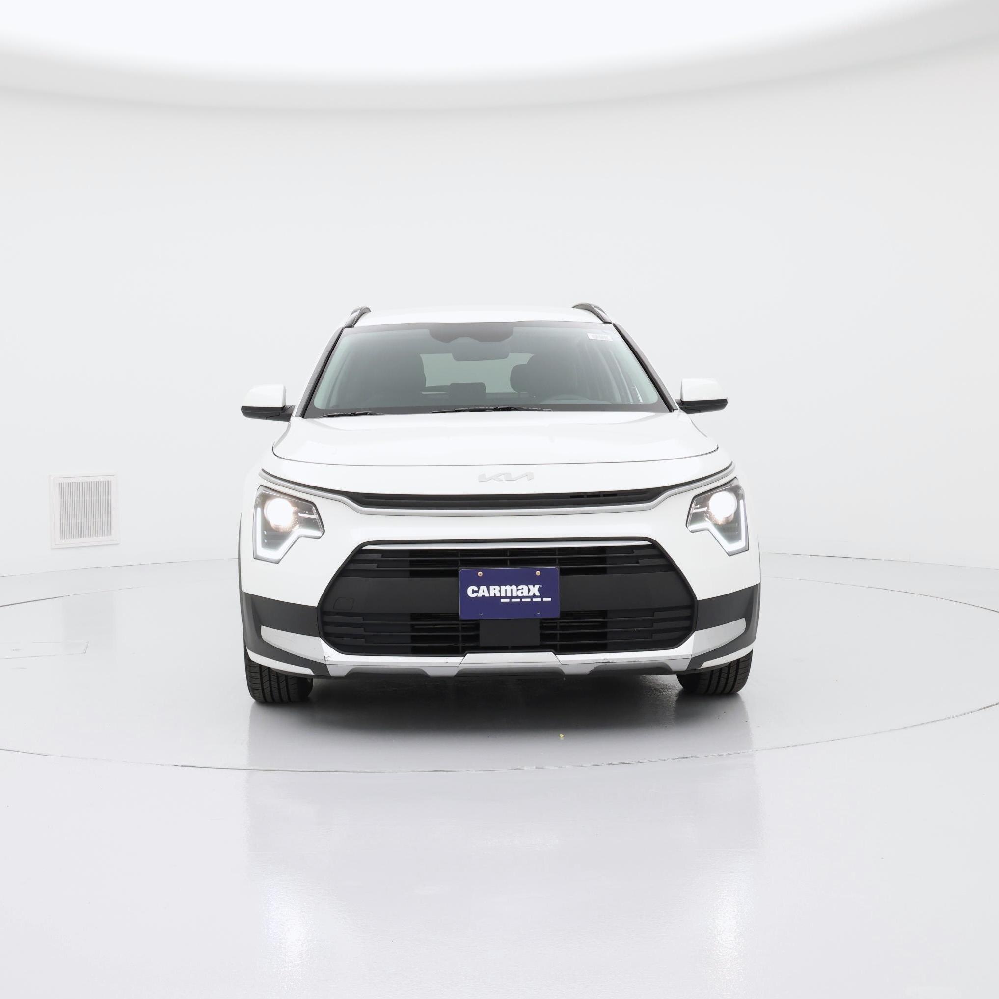 Thumbnail: 2023 Kia Niro - 5