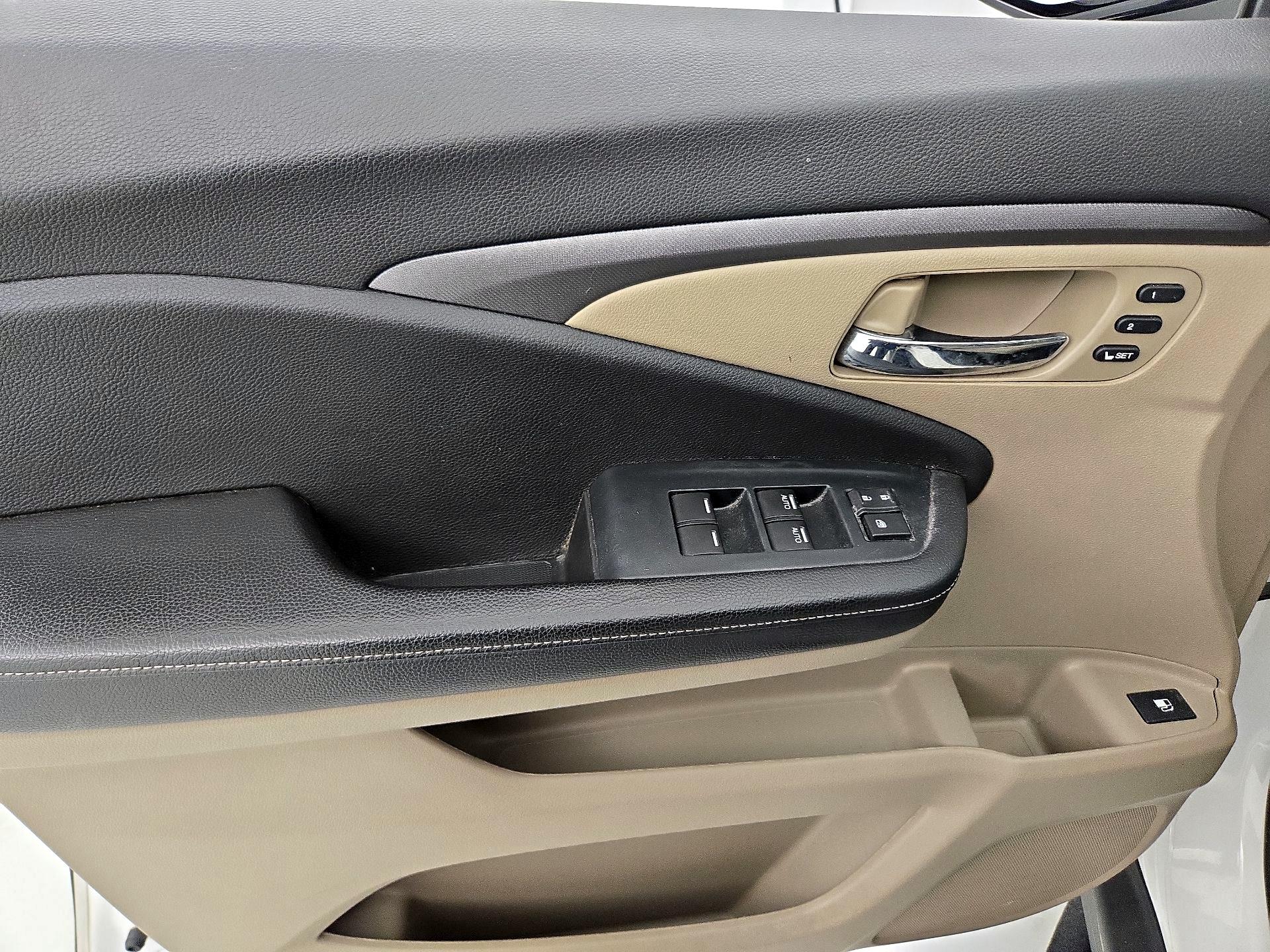 Thumbnail: 2023 Honda Ridgeline - 12