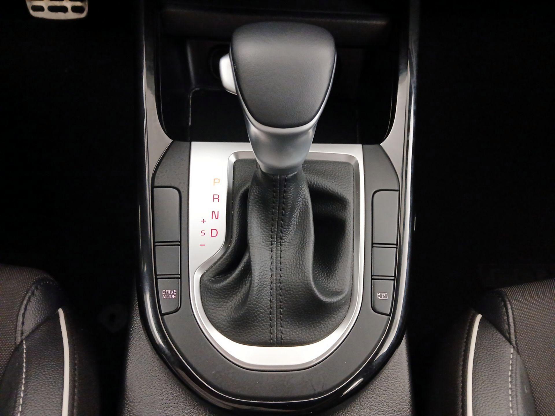 Thumbnail: 2023 Kia Forte - 18