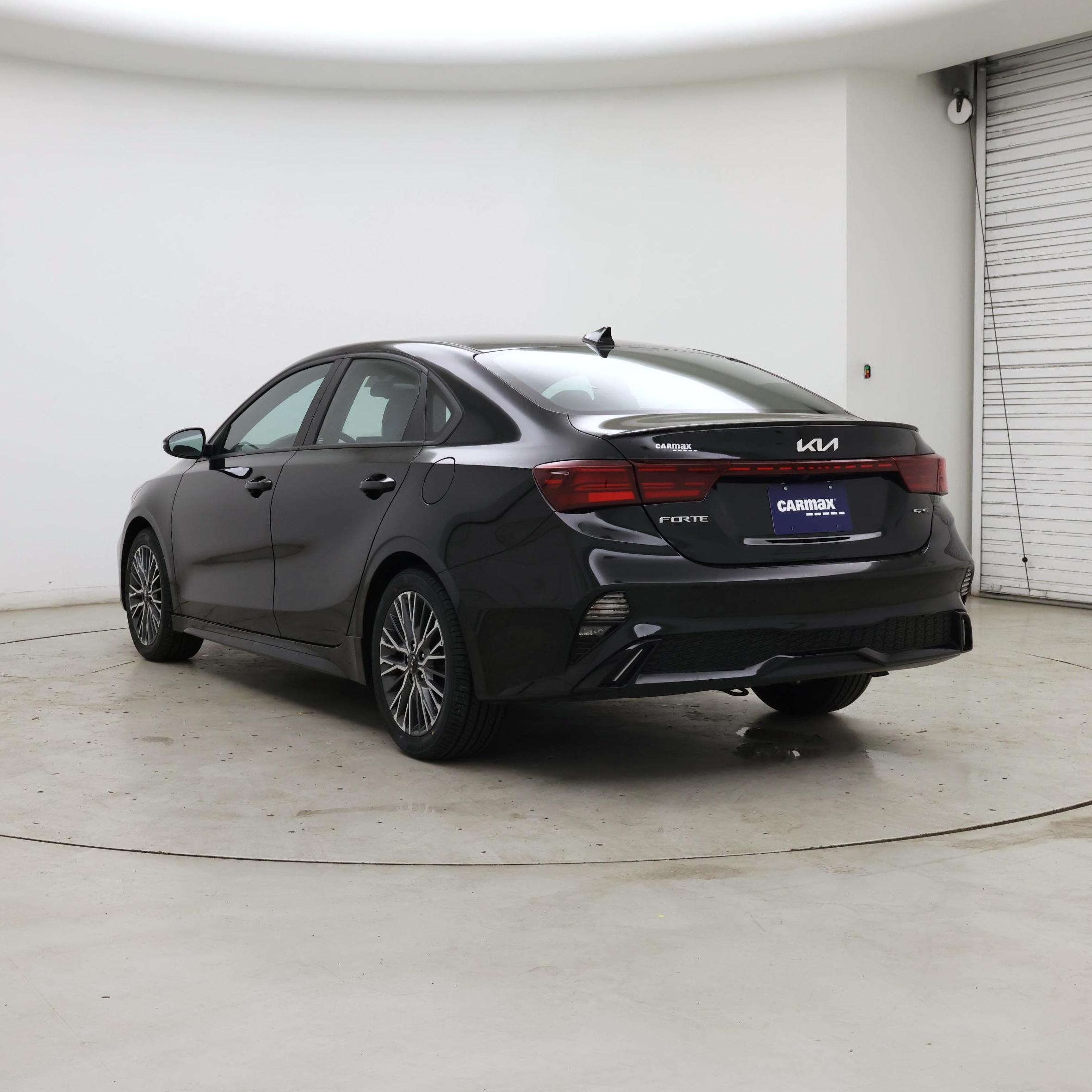 Thumbnail: 2023 Kia Forte - 2