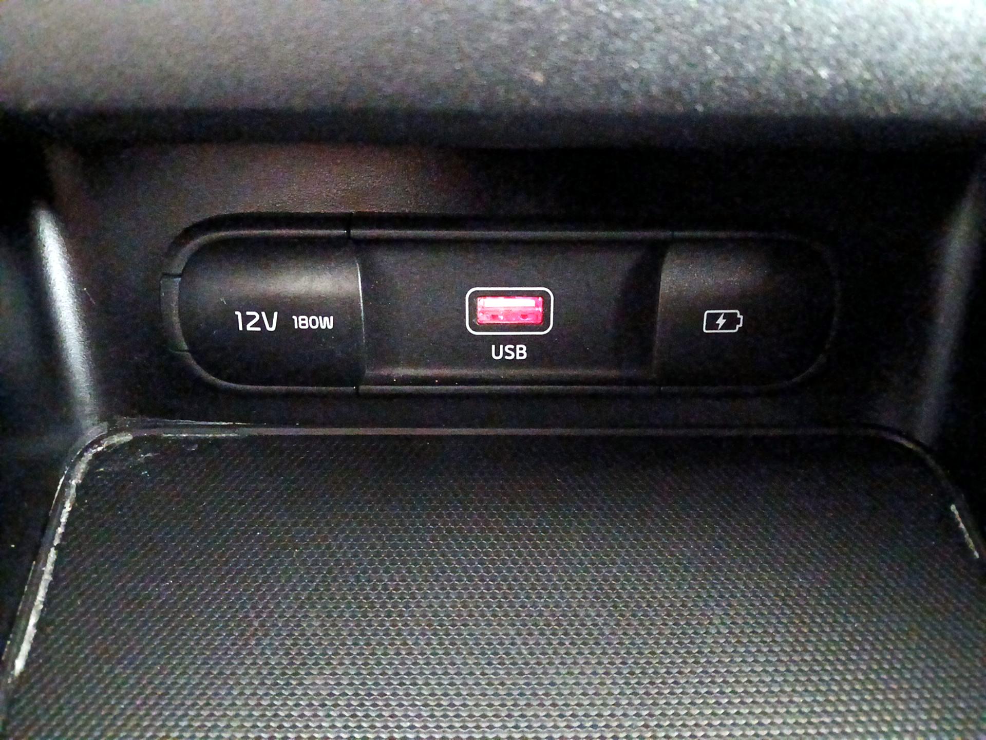 Thumbnail: 2023 Kia Forte - 19