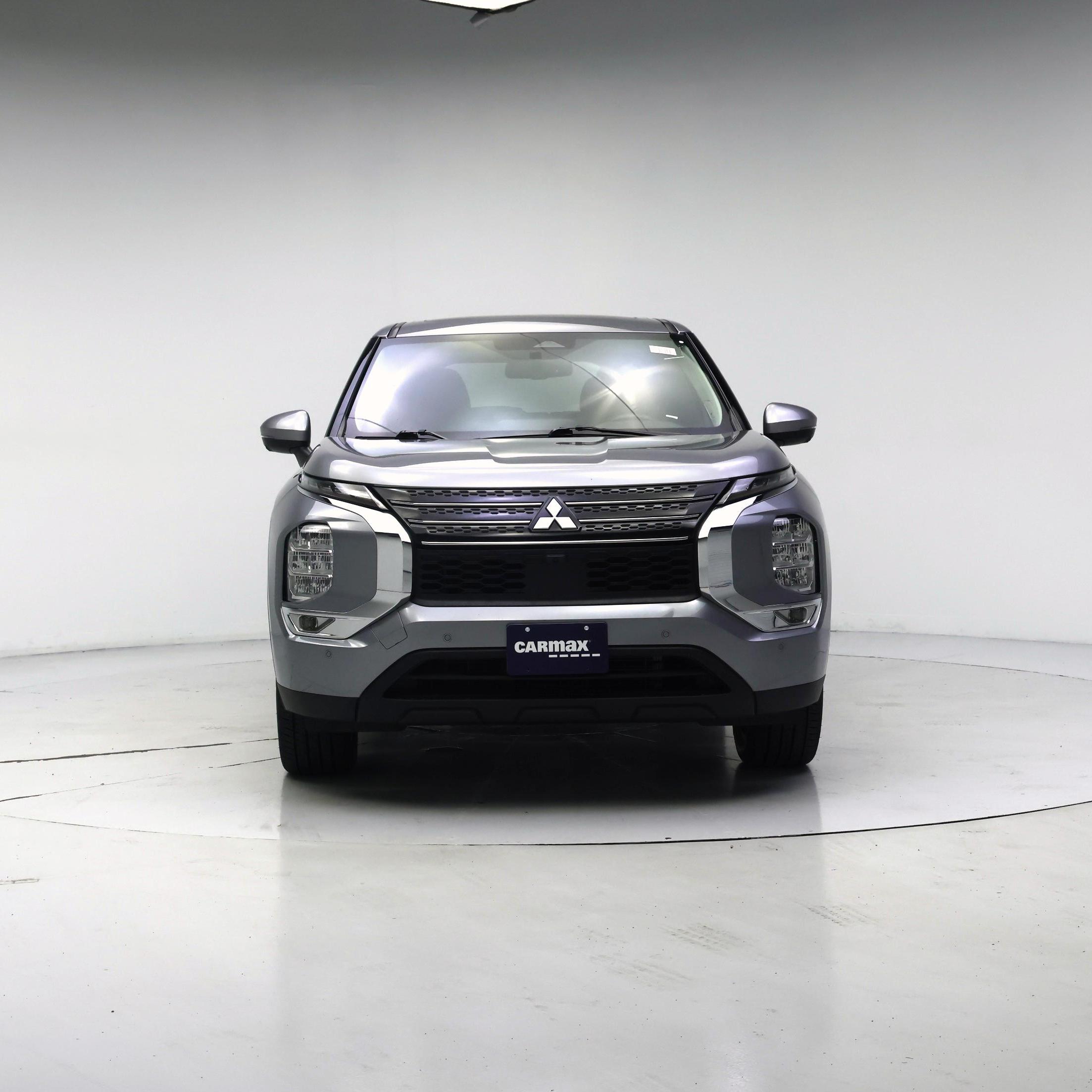 Thumbnail: 2024 Mitsubishi Outlander - 5
