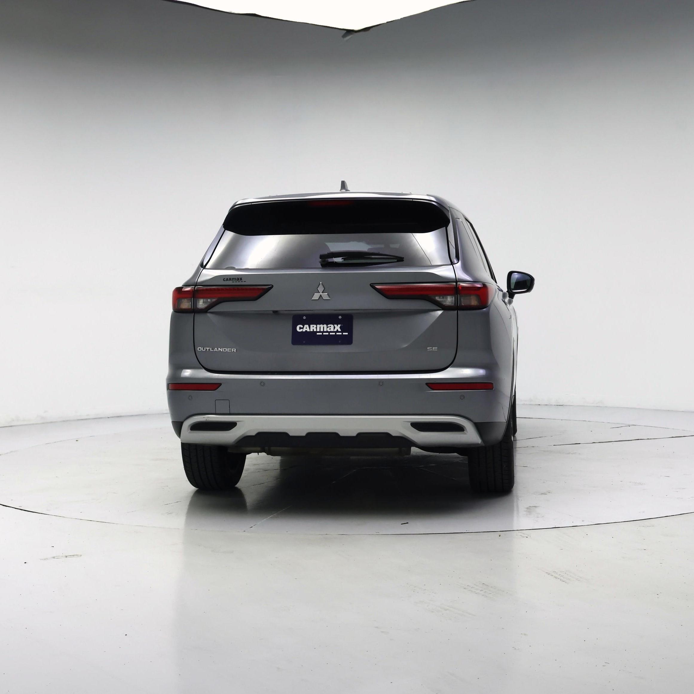 Thumbnail: 2024 Mitsubishi Outlander - 6