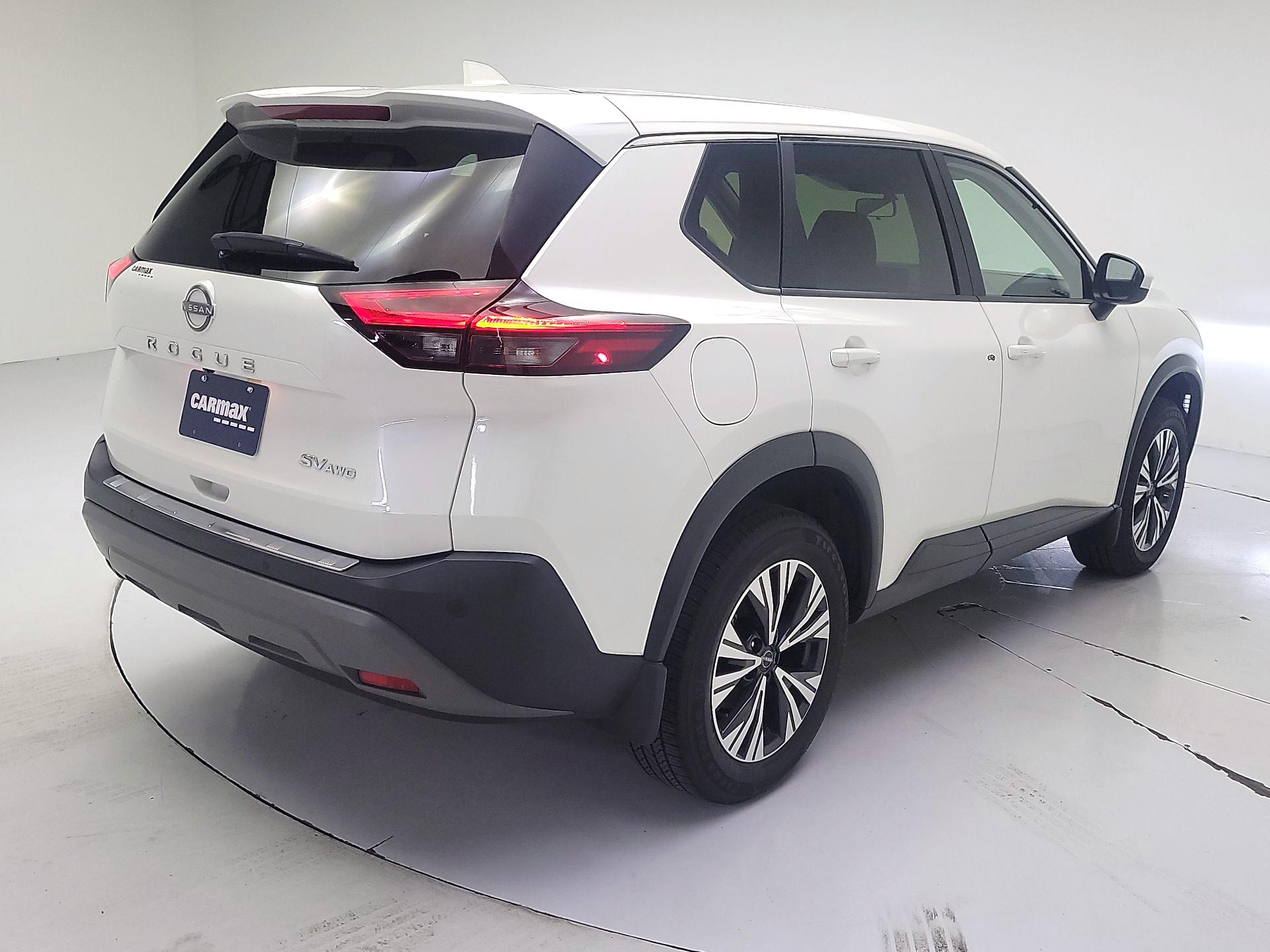 Thumbnail: 2023 Nissan Rogue - 5