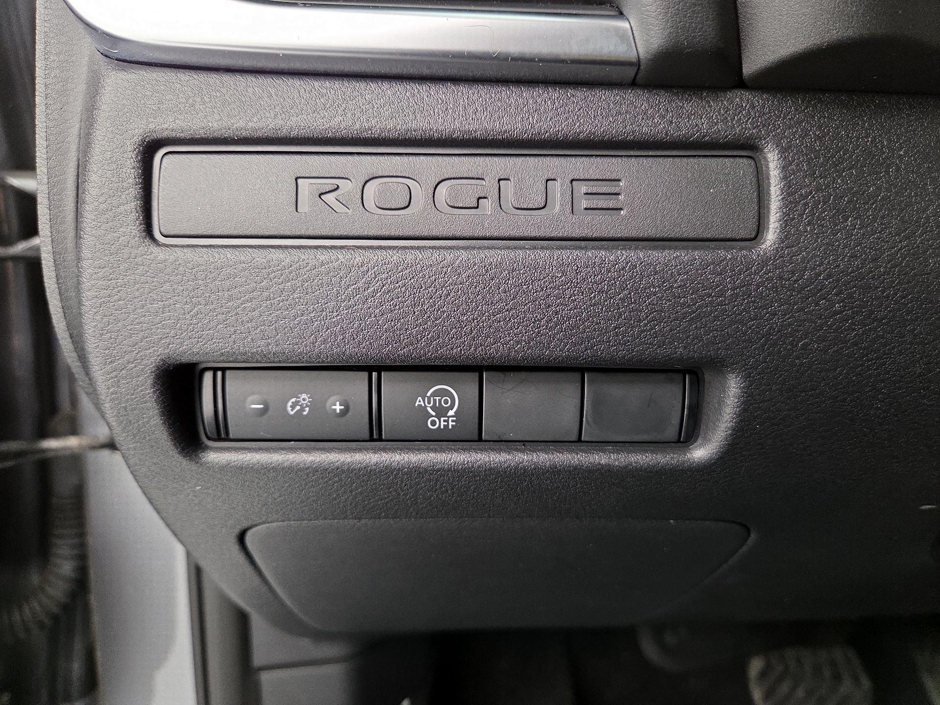 Thumbnail: 2023 Nissan Rogue - 13