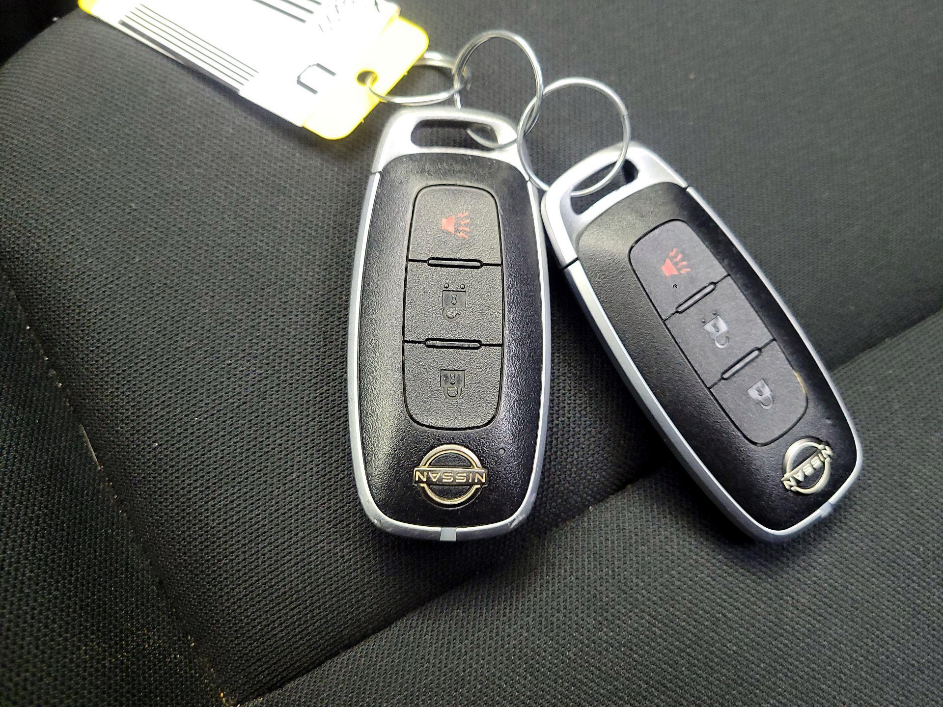 Thumbnail: 2023 Nissan Rogue - 20