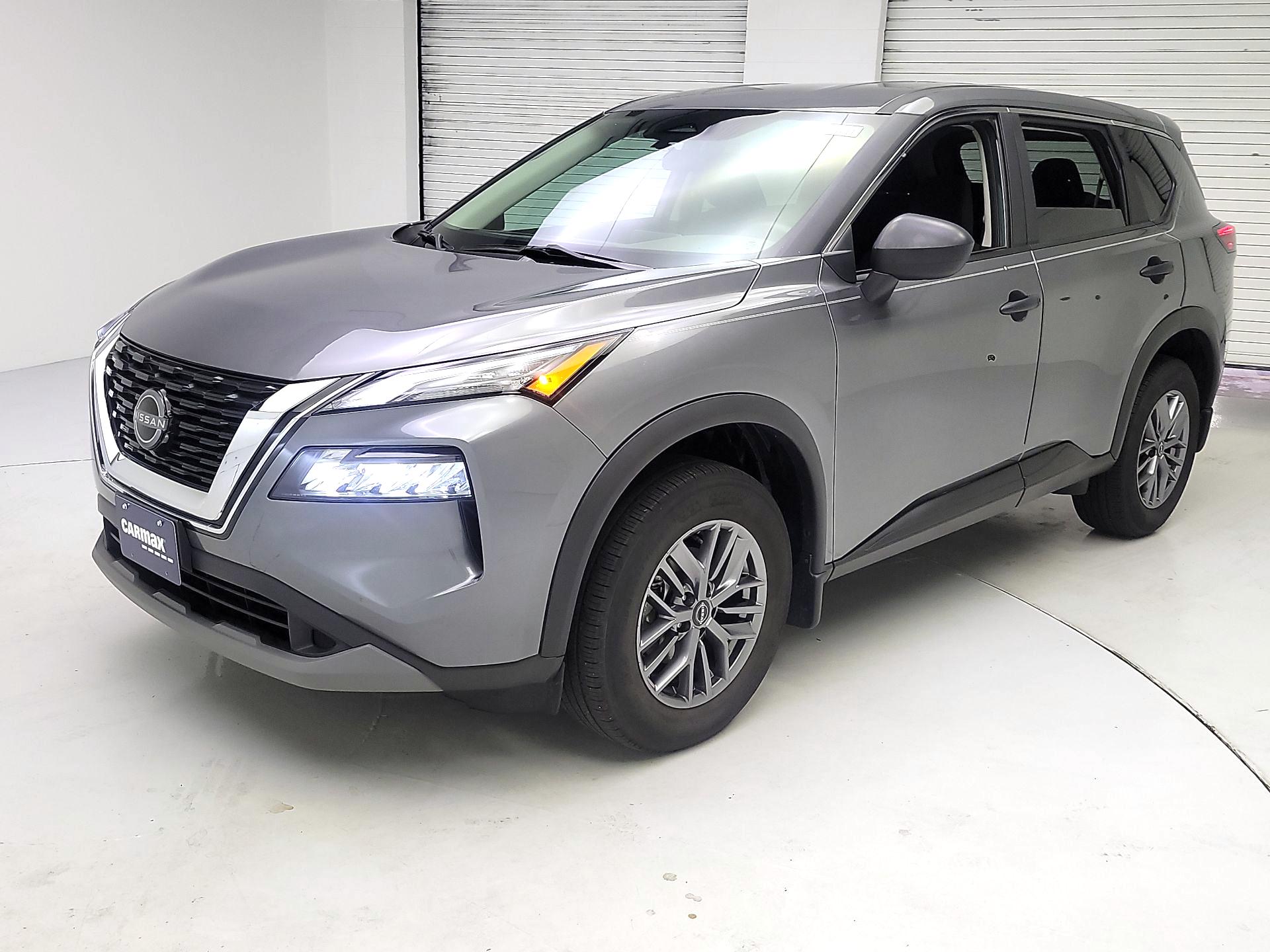 Thumbnail: 2023 Nissan Rogue - 3