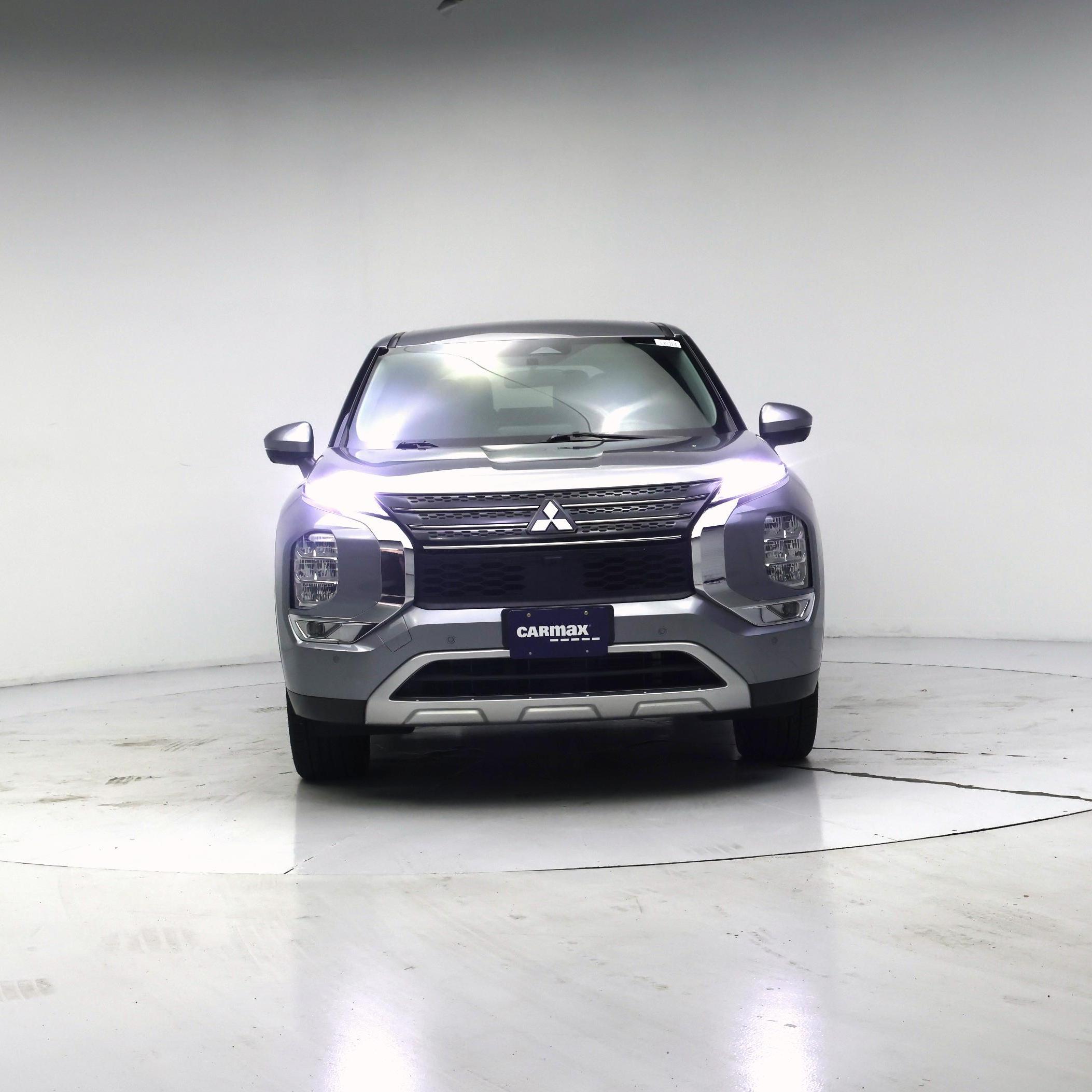 Thumbnail: 2024 Mitsubishi Outlander - 5