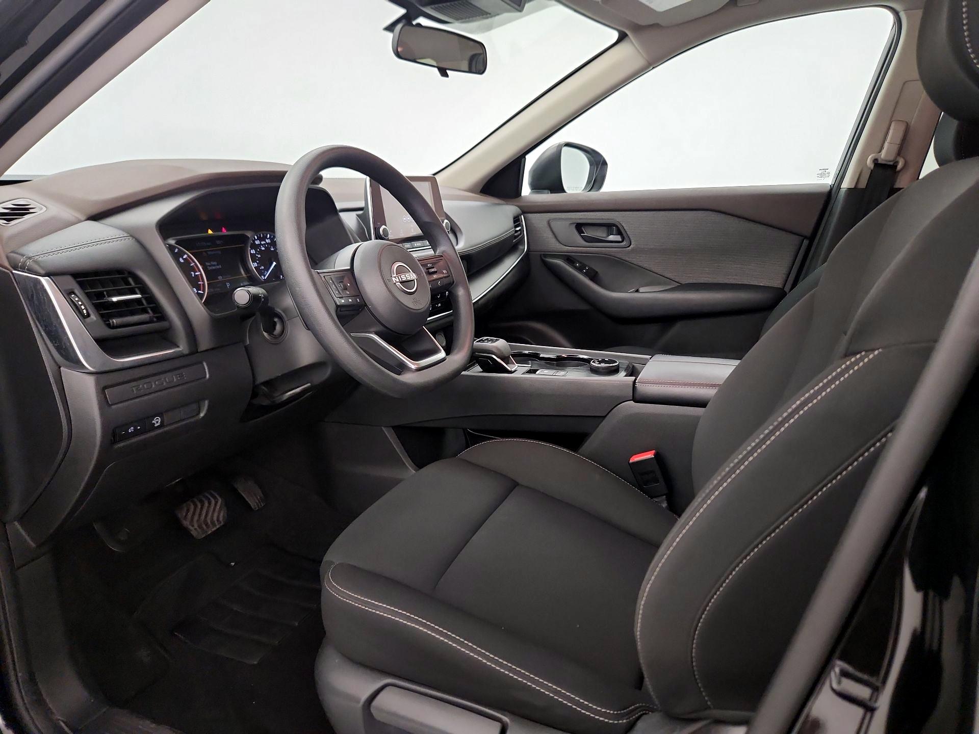 Thumbnail: 2023 Nissan Rogue - 11