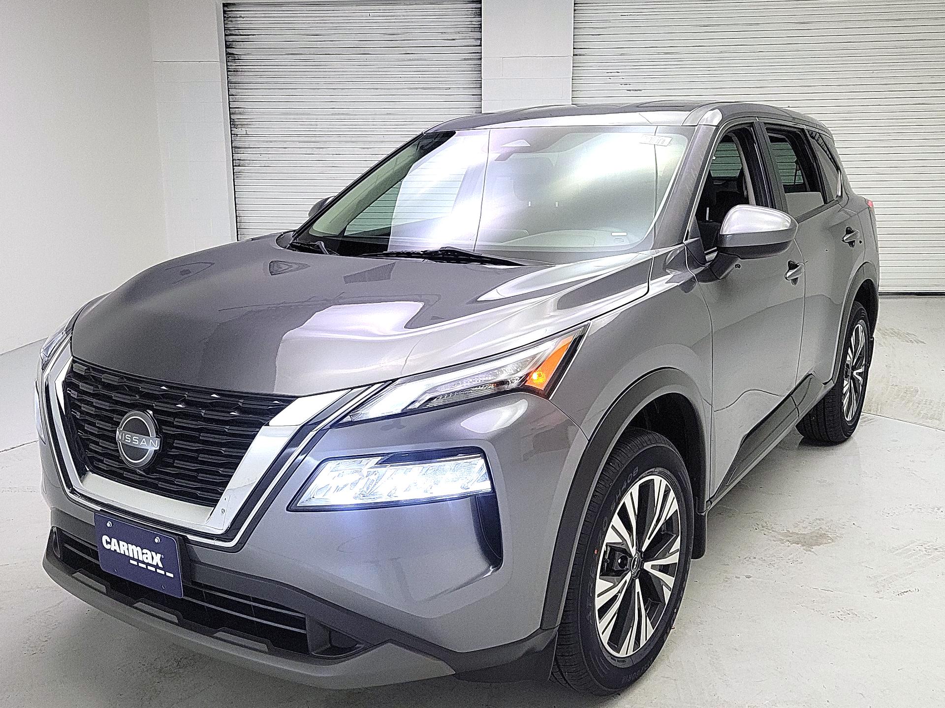 Thumbnail: 2023 Nissan Rogue - 3