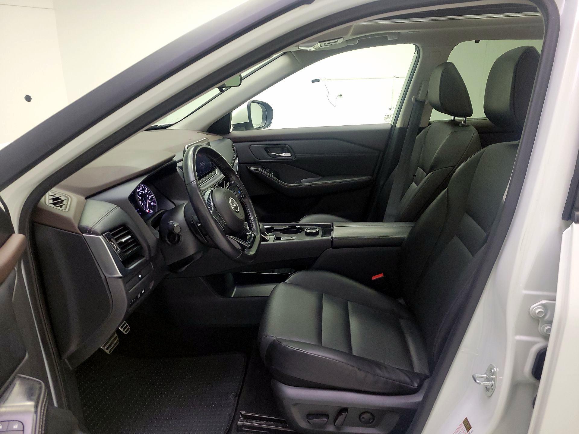 Thumbnail: 2023 Nissan Rogue - 9