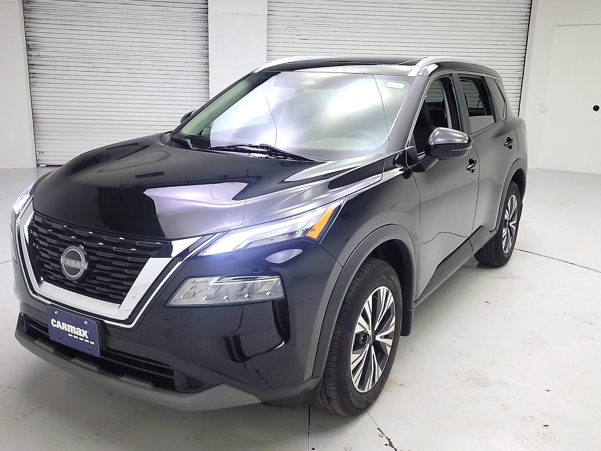 Thumbnail: 2023 Nissan Rogue - 3